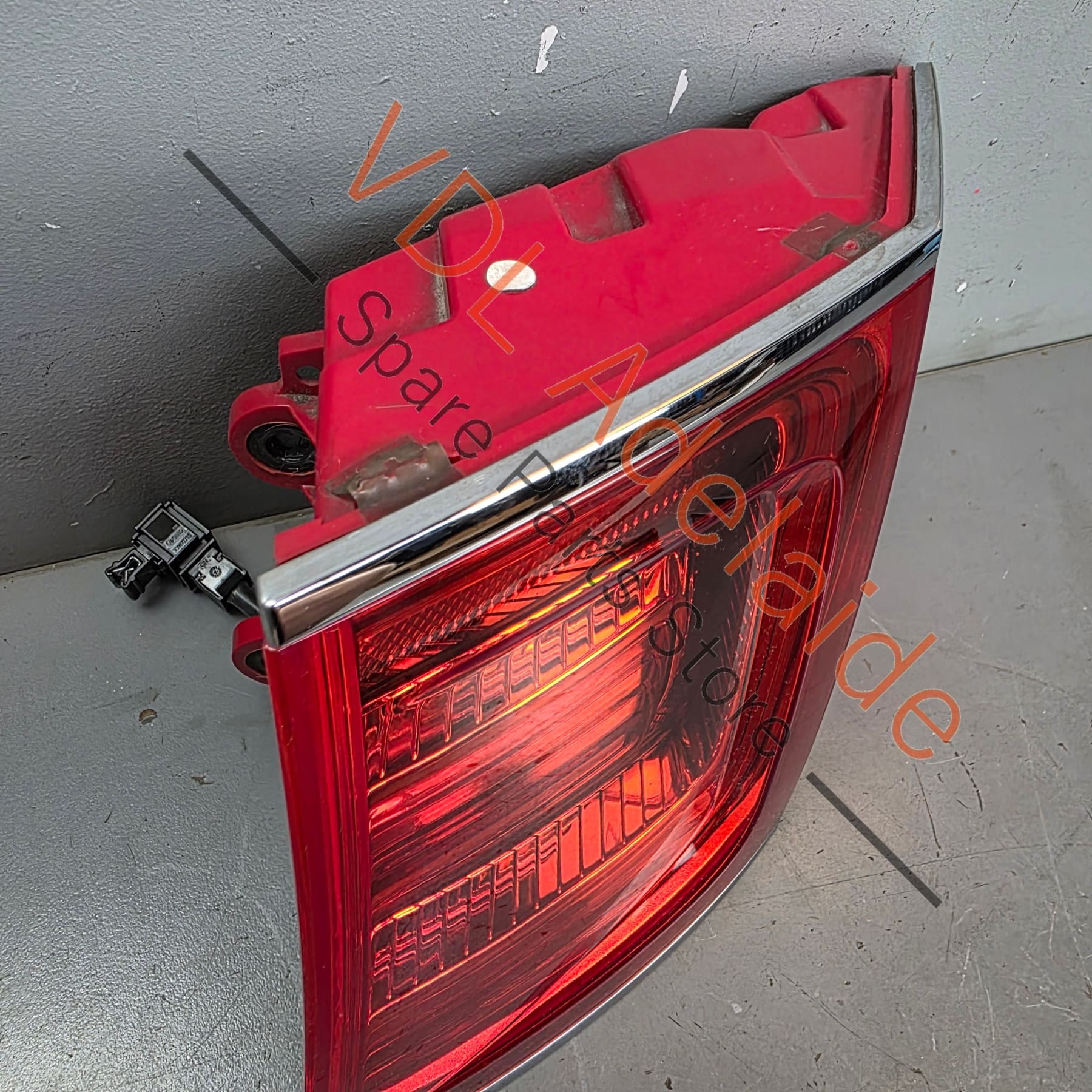 Bentley Bentayga Rear LED Tail Lamp Light Right Outer 36A945096H - Image 6