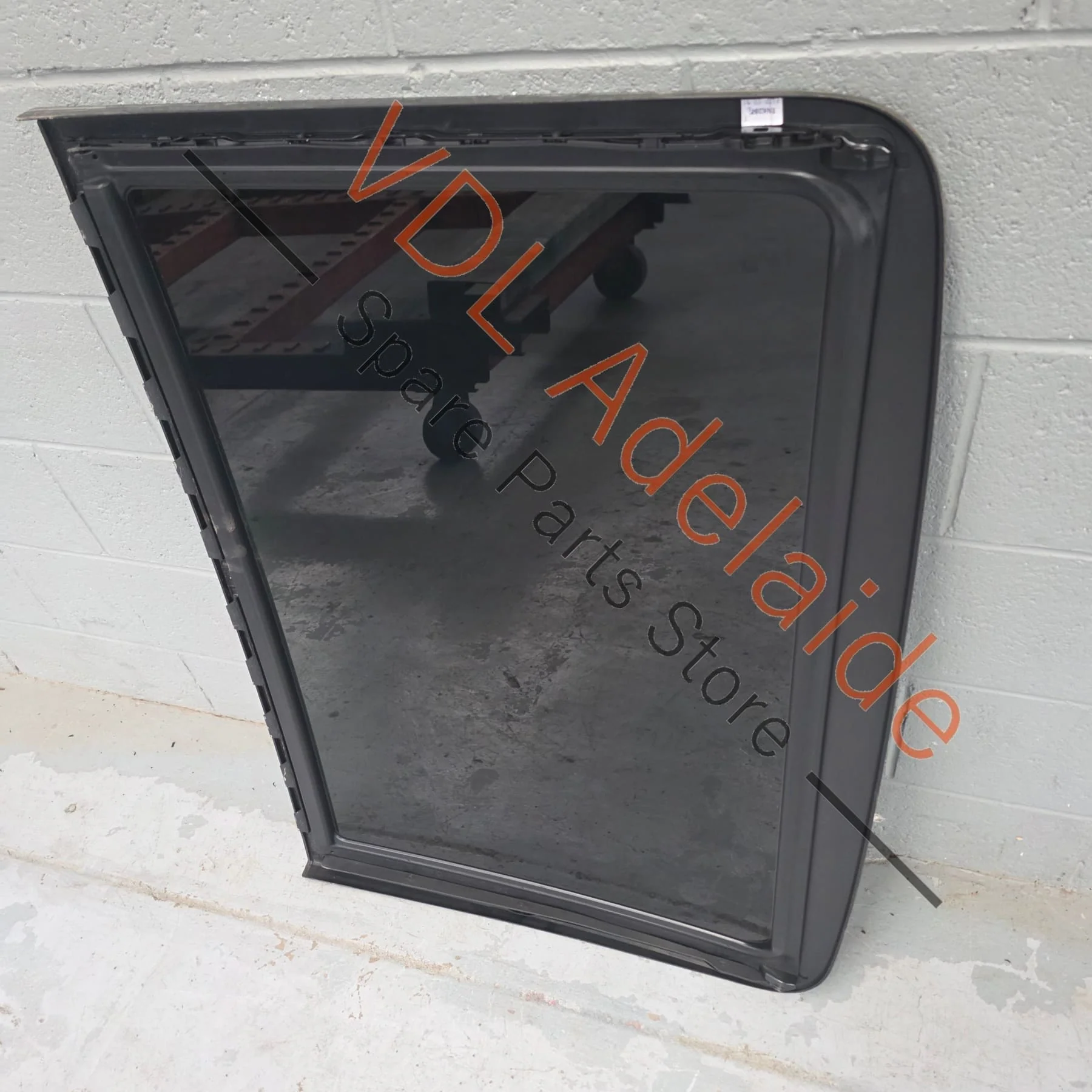 Audi Q7 Bentley Bentayga Panoramic Glass Roof Front 4M0877055C - Image 6