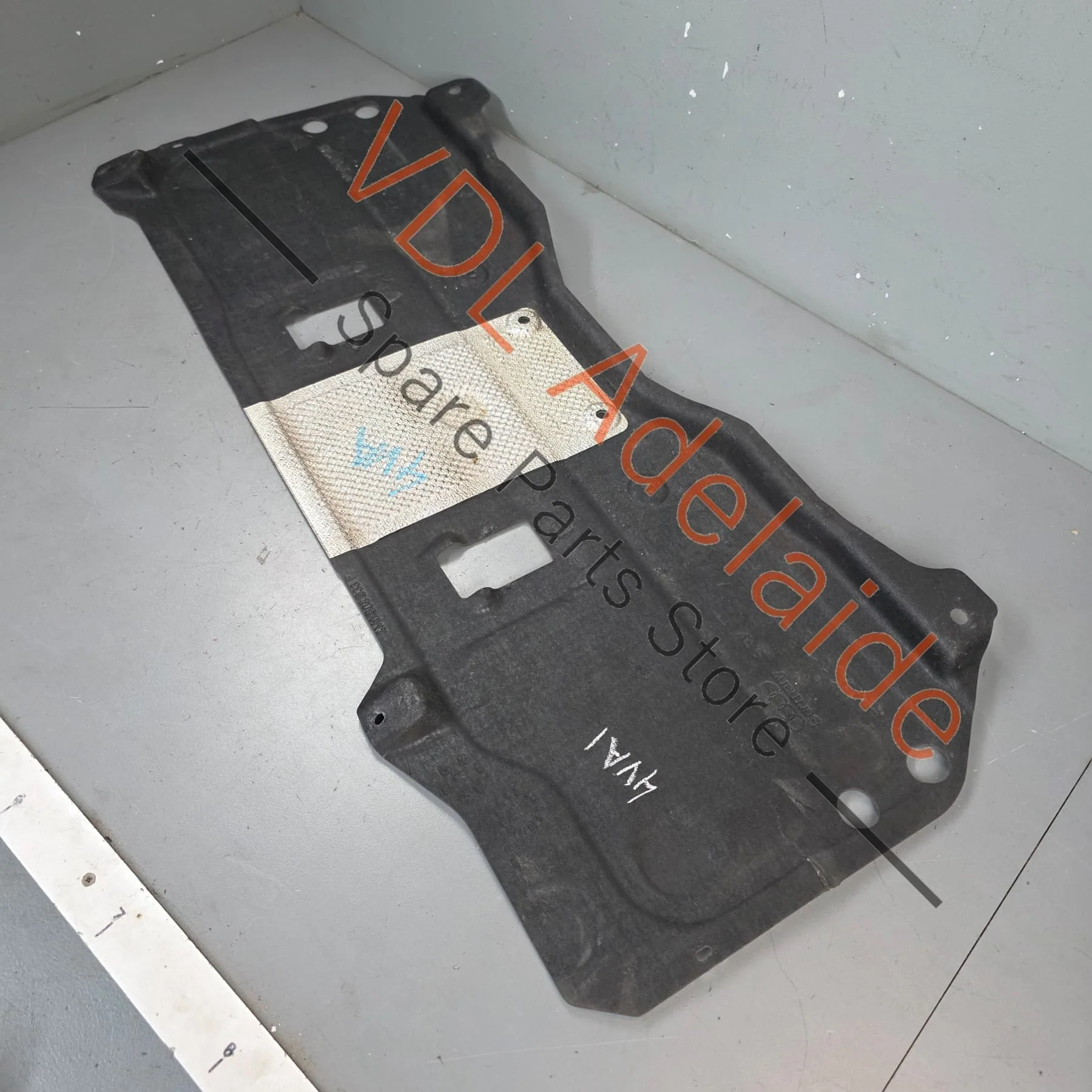 Bentley Bentayga Urus Underbody Protection Splash  Shield Cover 4M0804033F