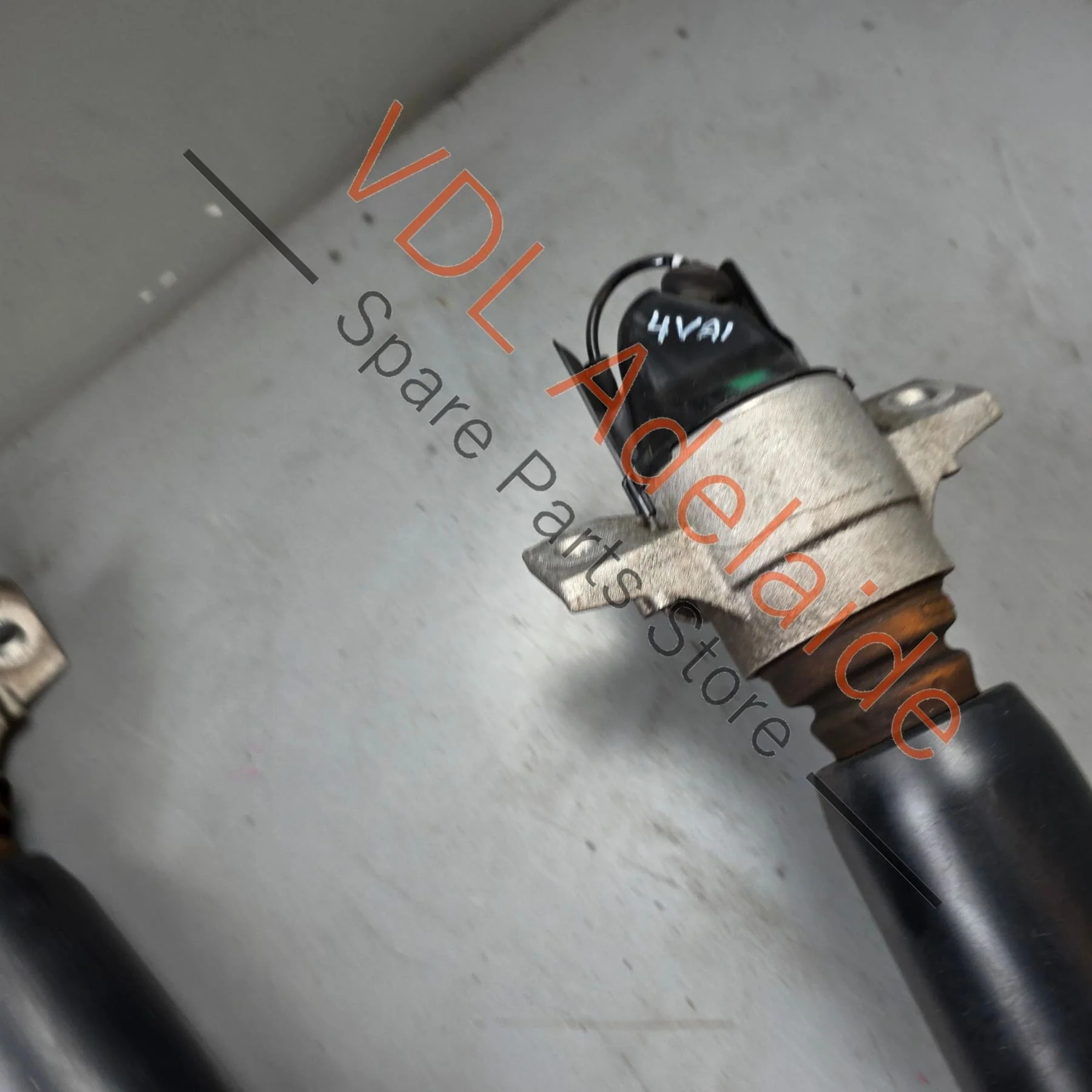 Bentley Bentayga Pair of Rear Shock Absorbers Electronic / CDC 4M0513021AT - Image 6