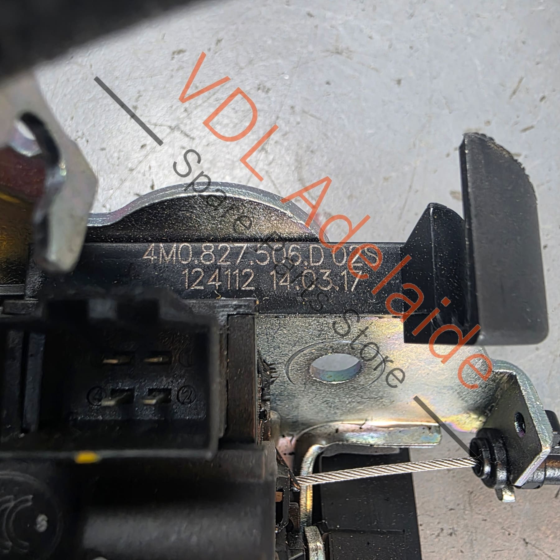 Bentley Bentayga Audi A4 S4 B9 Q5 Q7 Avant Wagon Boot Lid Lock 4M0827506D - Image 2