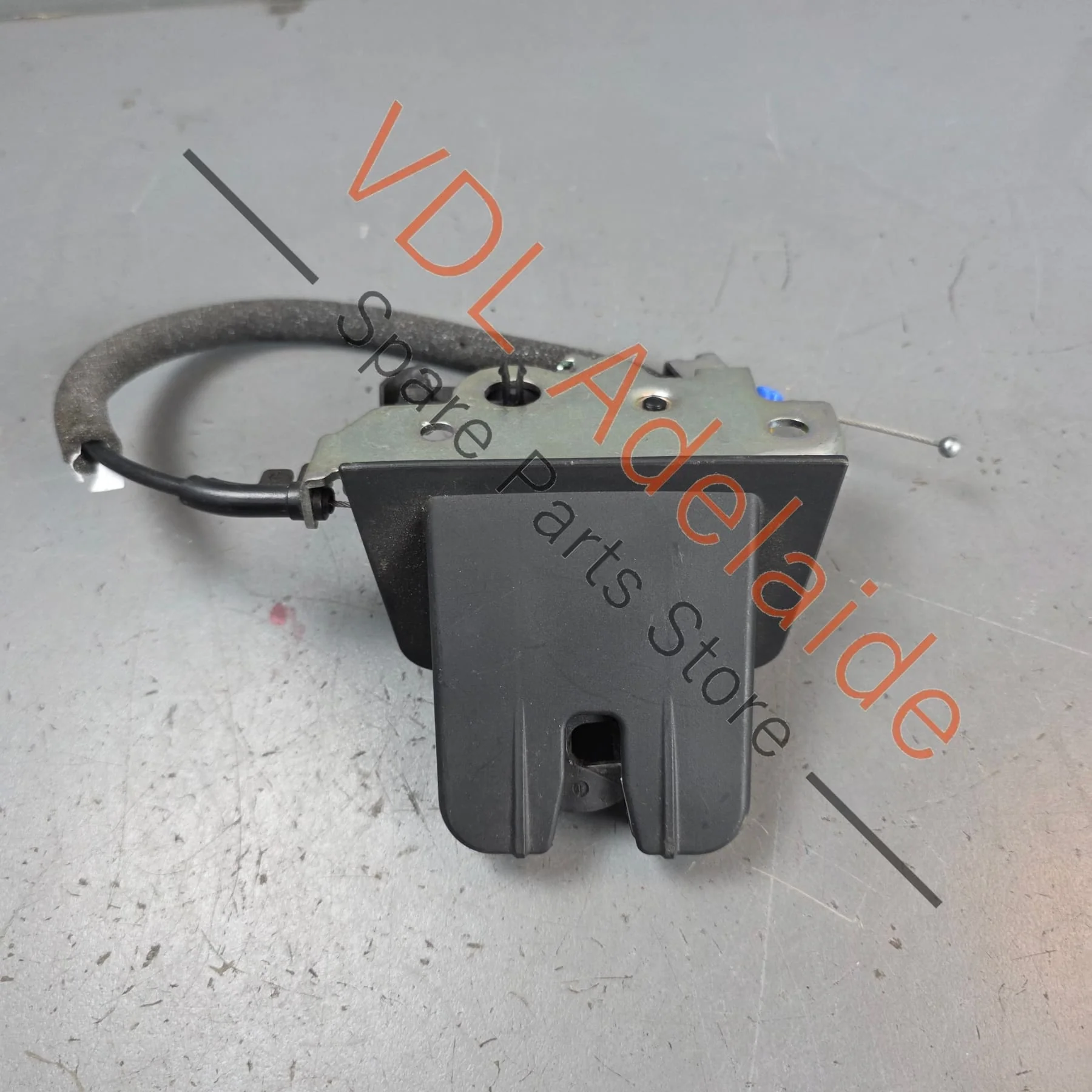 Bentley Bentayga Audi A4 S4 B9 Q5 Q7 Avant Wagon Boot Lid Lock 4M0827506D - Image 3