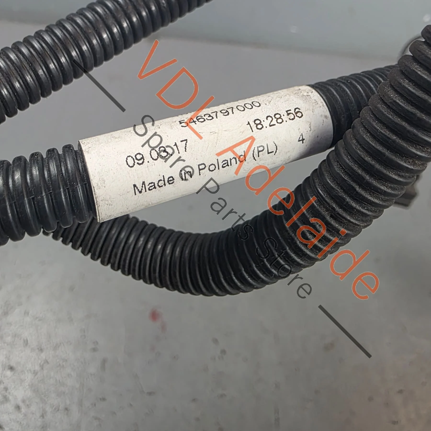 Bentley Bentayga Transfer Pipe Hose Line for Adblue REAR 4M0131962A - Image 4