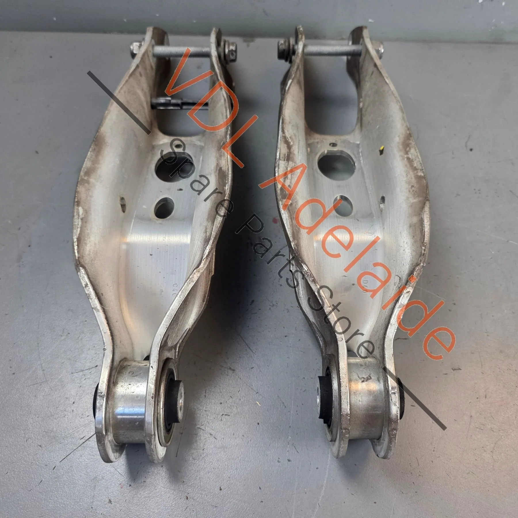 Audi Q7 Porsche Cayenne Touareg Bentayga Rear Suspension Lower Control Arms Pair 4M0505311J - Image 4