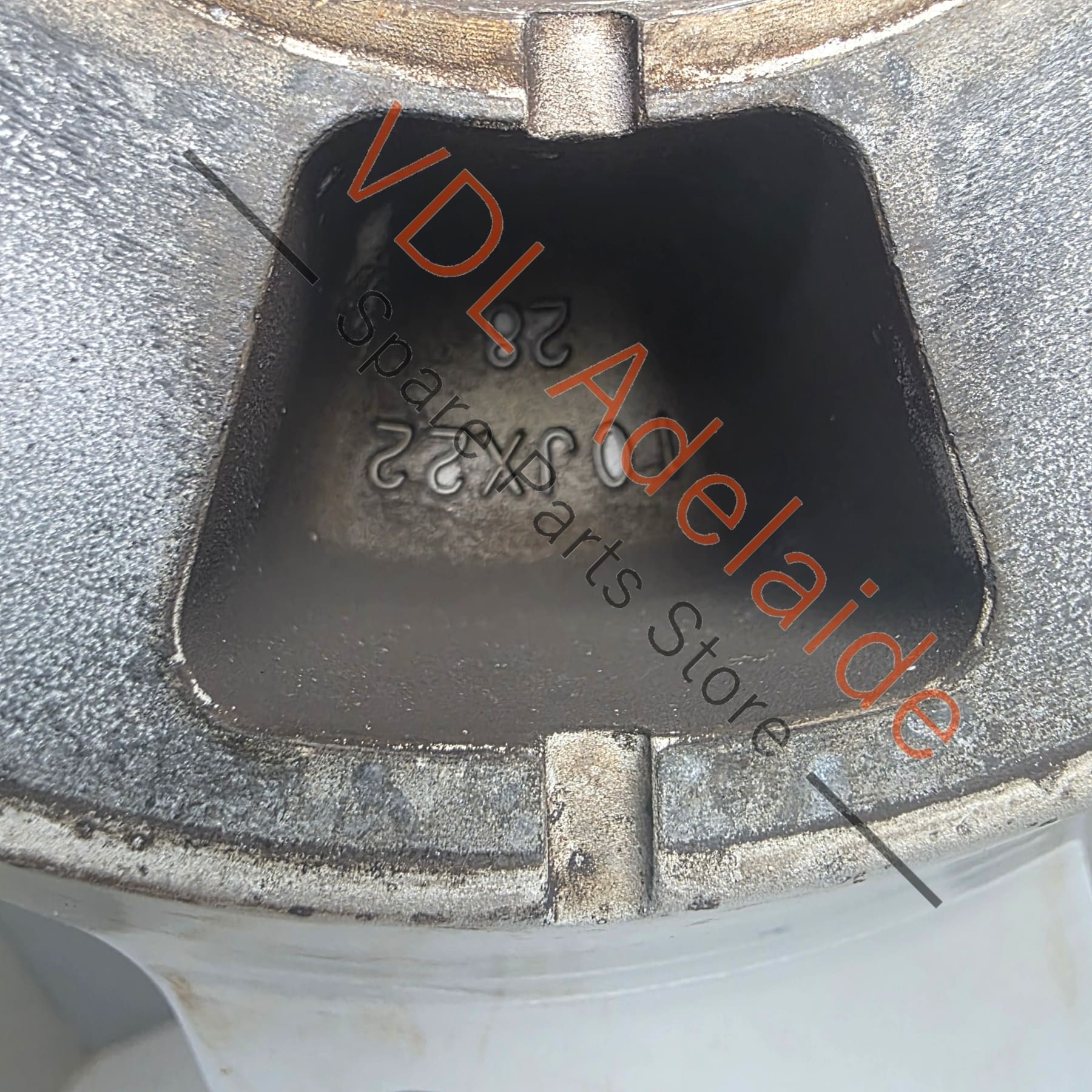 Bentley Bentayga 22in x 10in Alloy Wheel for Right Side 36A601025AA #01 - Image 7