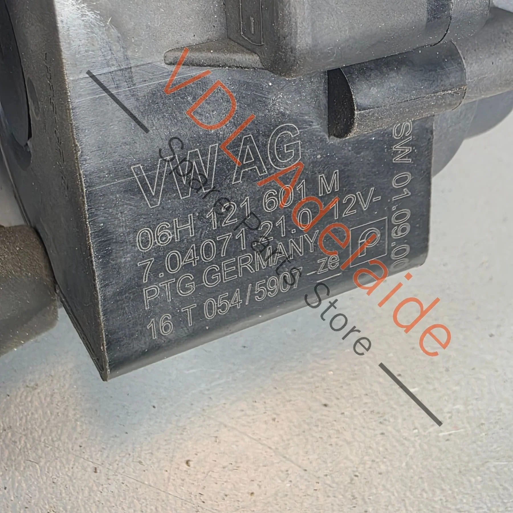 VW Audi Additional Coolant Pump 12V 06H121601M - Image 5