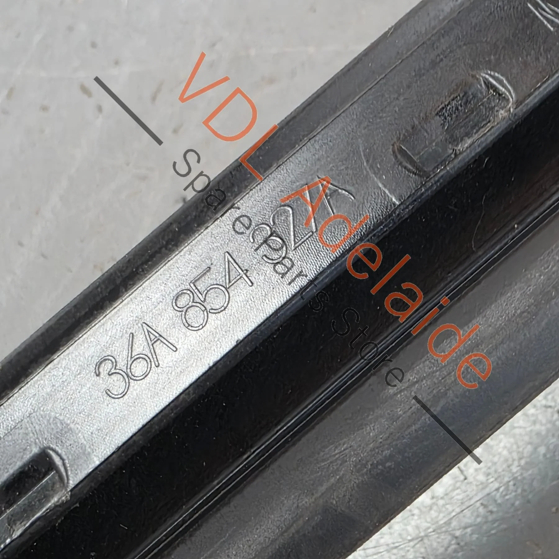 Bentley Bentayga 4V Windscreen Water Deflector Strip Trim Left 36A854327A - Image 6