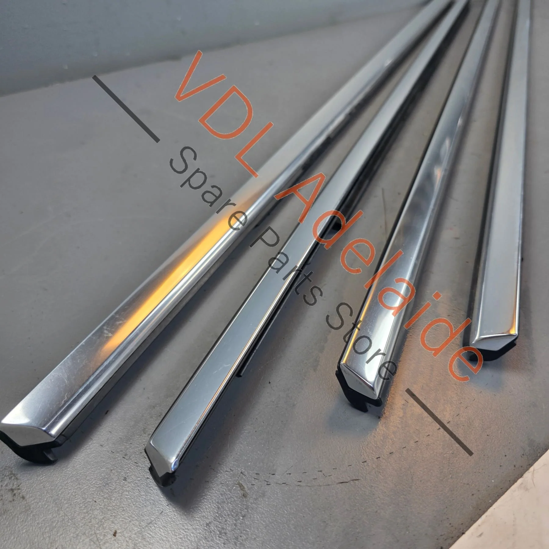 Bentley Bentayga 4V Door Trim Waistline Strip Chrome Rear Right Door 36A853082B - Image 3