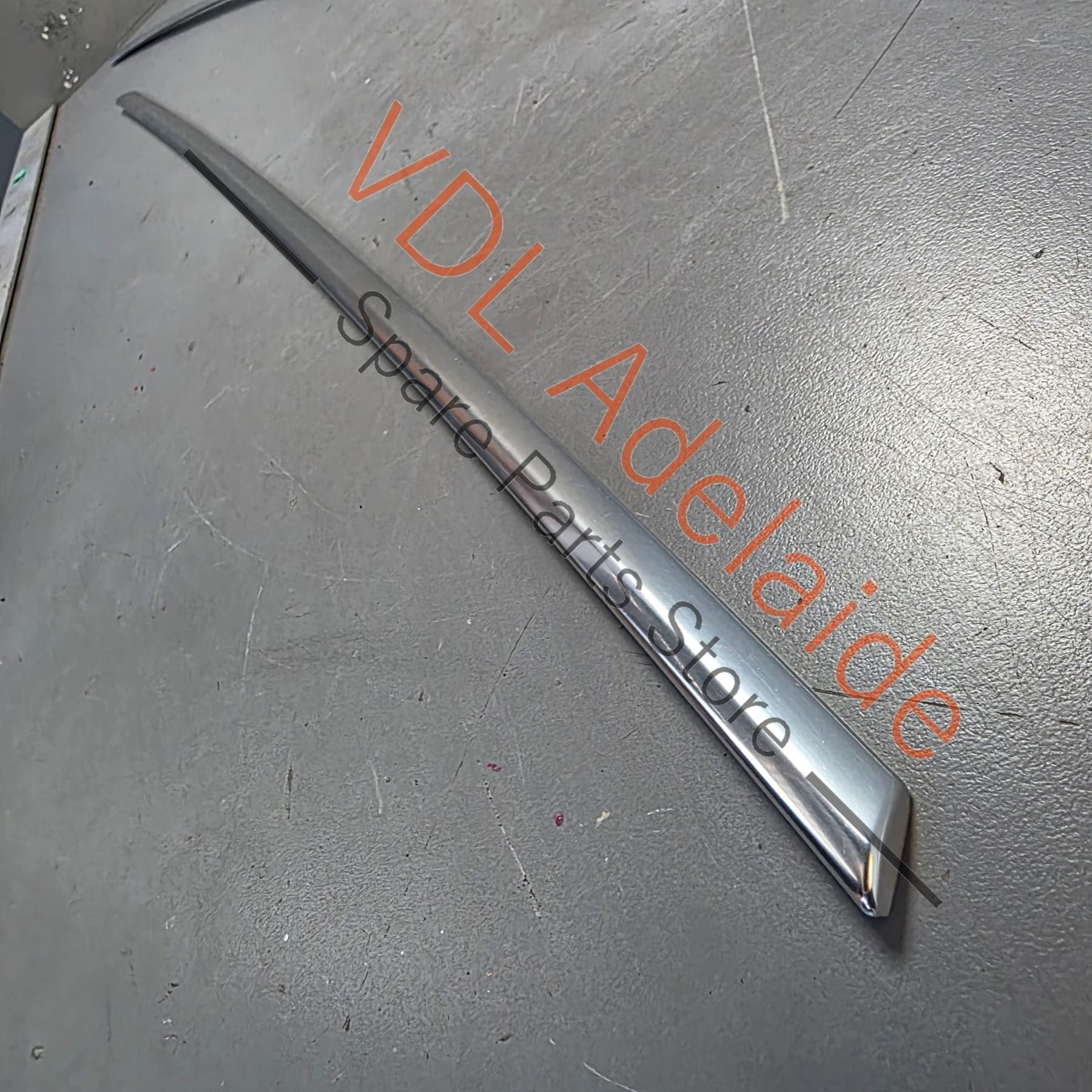 Bentley Bentayga 4V Chrome Door Trim Strip for Window Rear Left Upper 36A853907 - Image 4