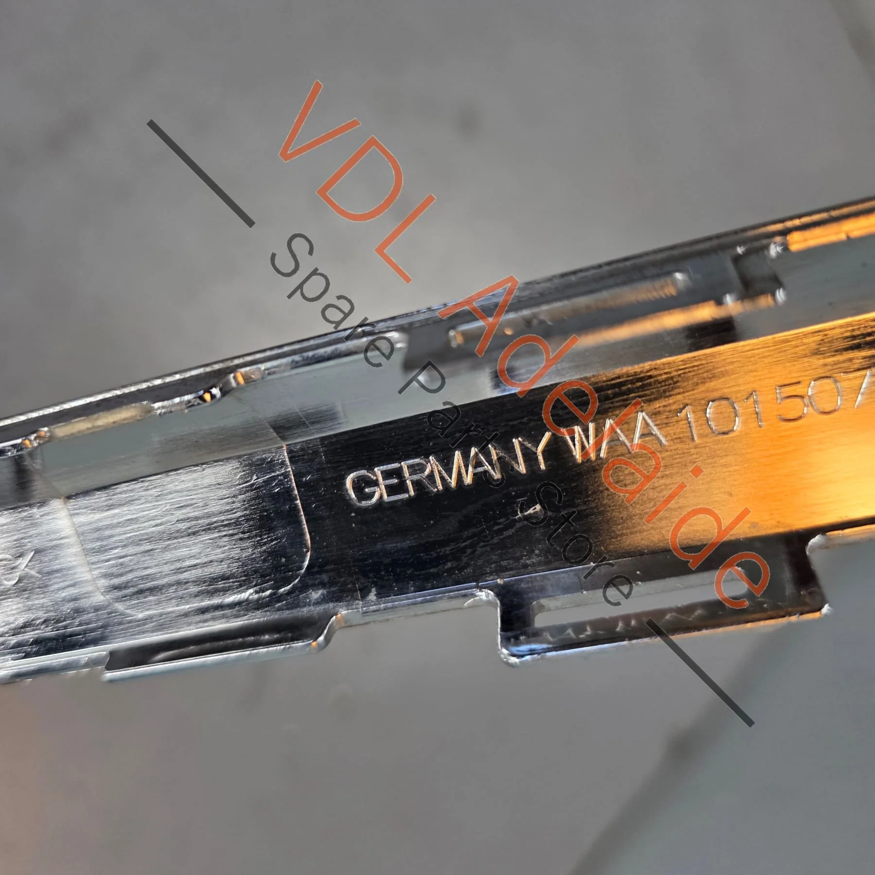 Bentley Bentayga Rear Bumper Centre Chrome Trim Moulding 36A807725 - Image 7
