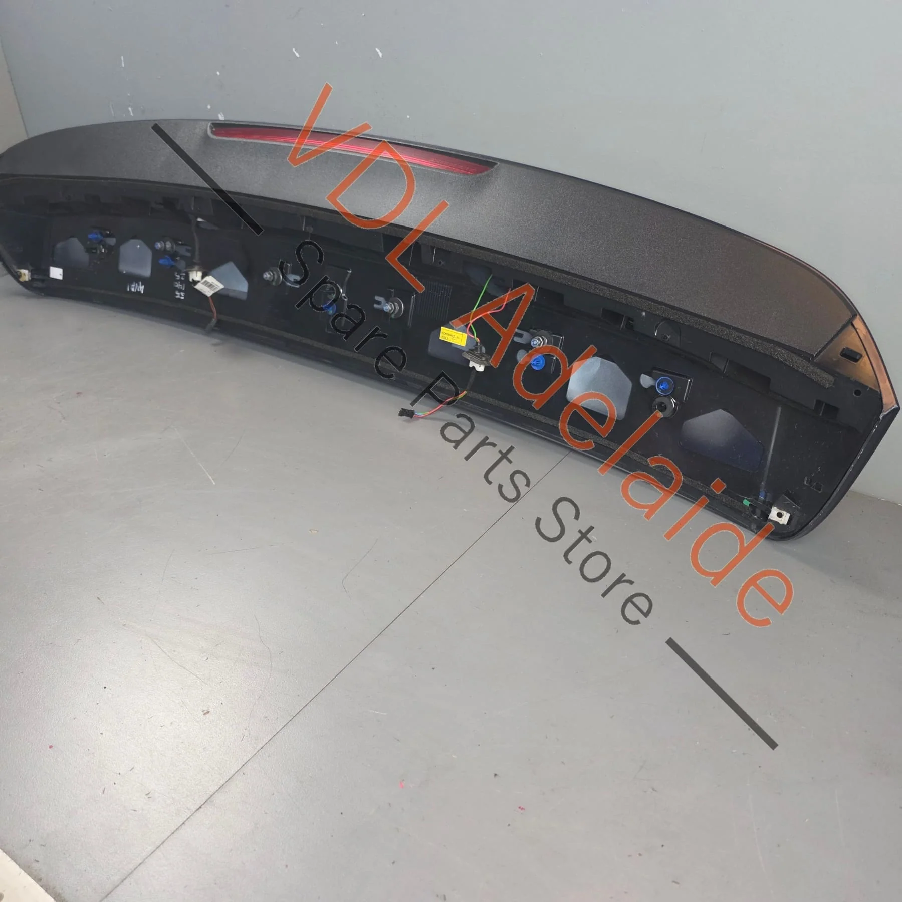 Bentley Bentayga 4V Rear Trunk Boot Spoiler 36A827933D - Image 6