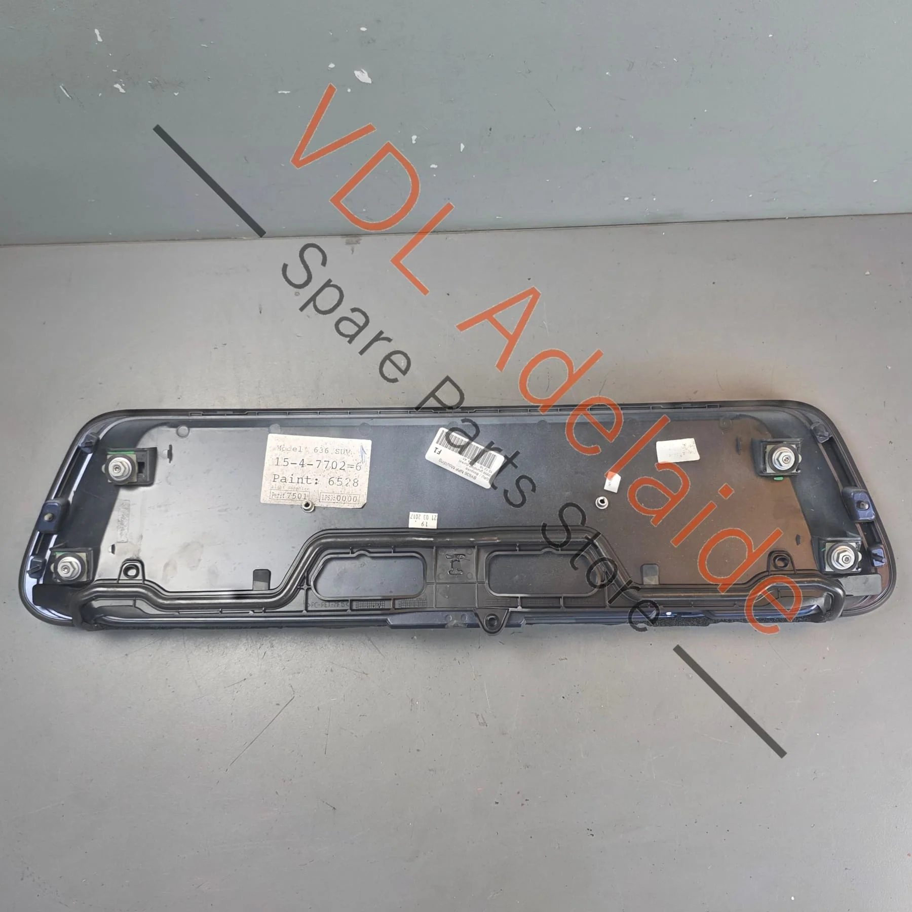 Bentley Bentayga Rear Licence Plate Tailgate Trim Moulding 36A827035R - Image 7