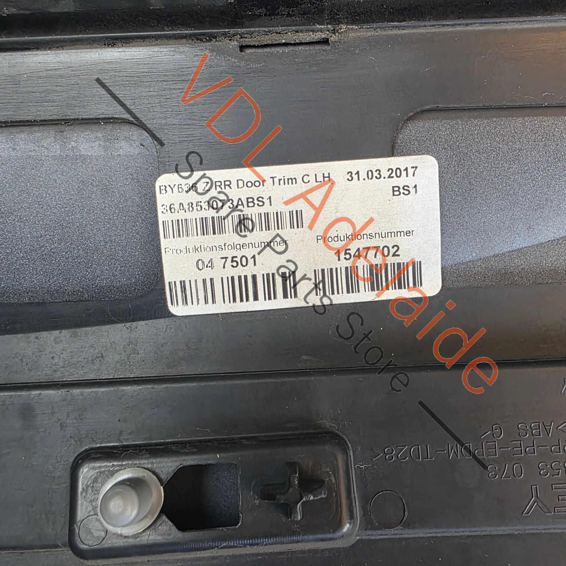 Bentley Bentayga 4V Rear Left Exterior Door Molding with Chrome Insert 36A853057 36A853191 - Image 6