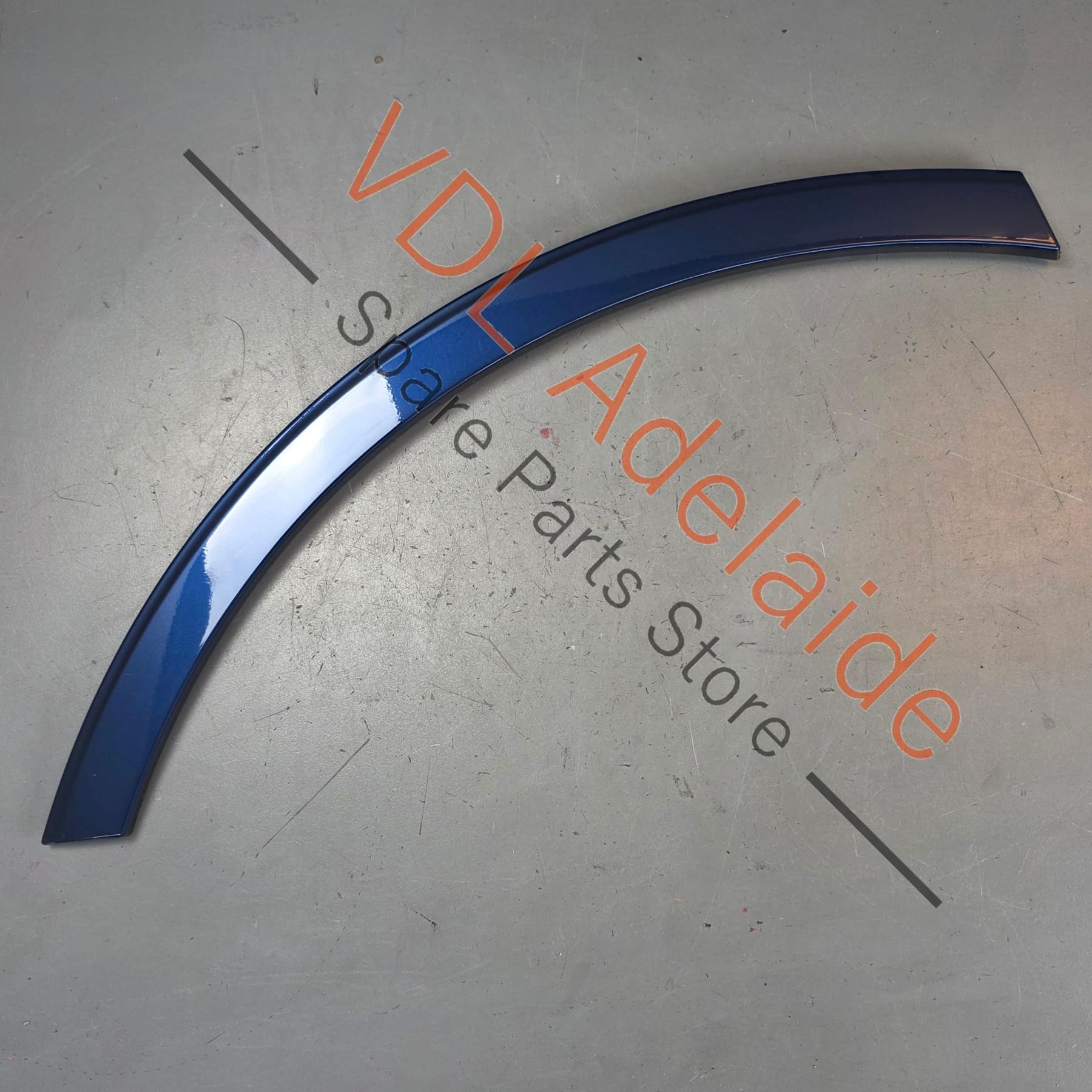 Bentley Bentayga 4V Right Rear Wheel Arch Flare Trim Molding 36A853818