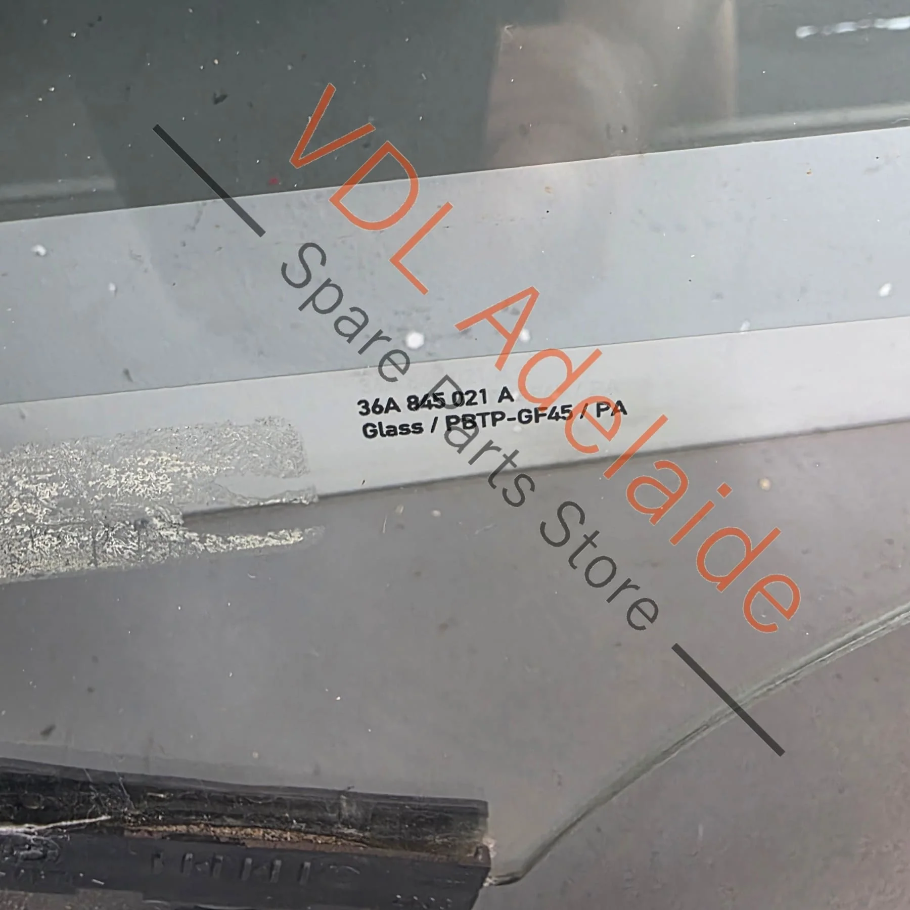 Bentley Bentayga 4V Left Front Door Glass Window 36A845021A - Image 5