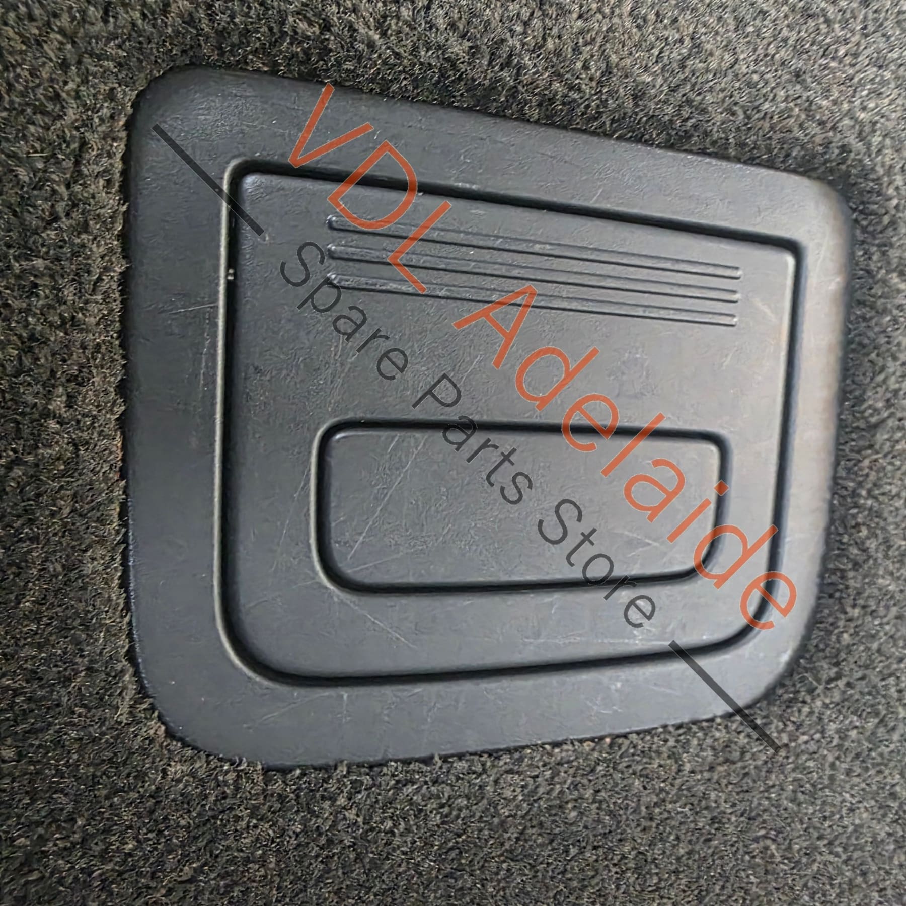 Bentley Bentayga Cargo Floor Panel Carpet Beluga 36A863462A 4BH - Image 4