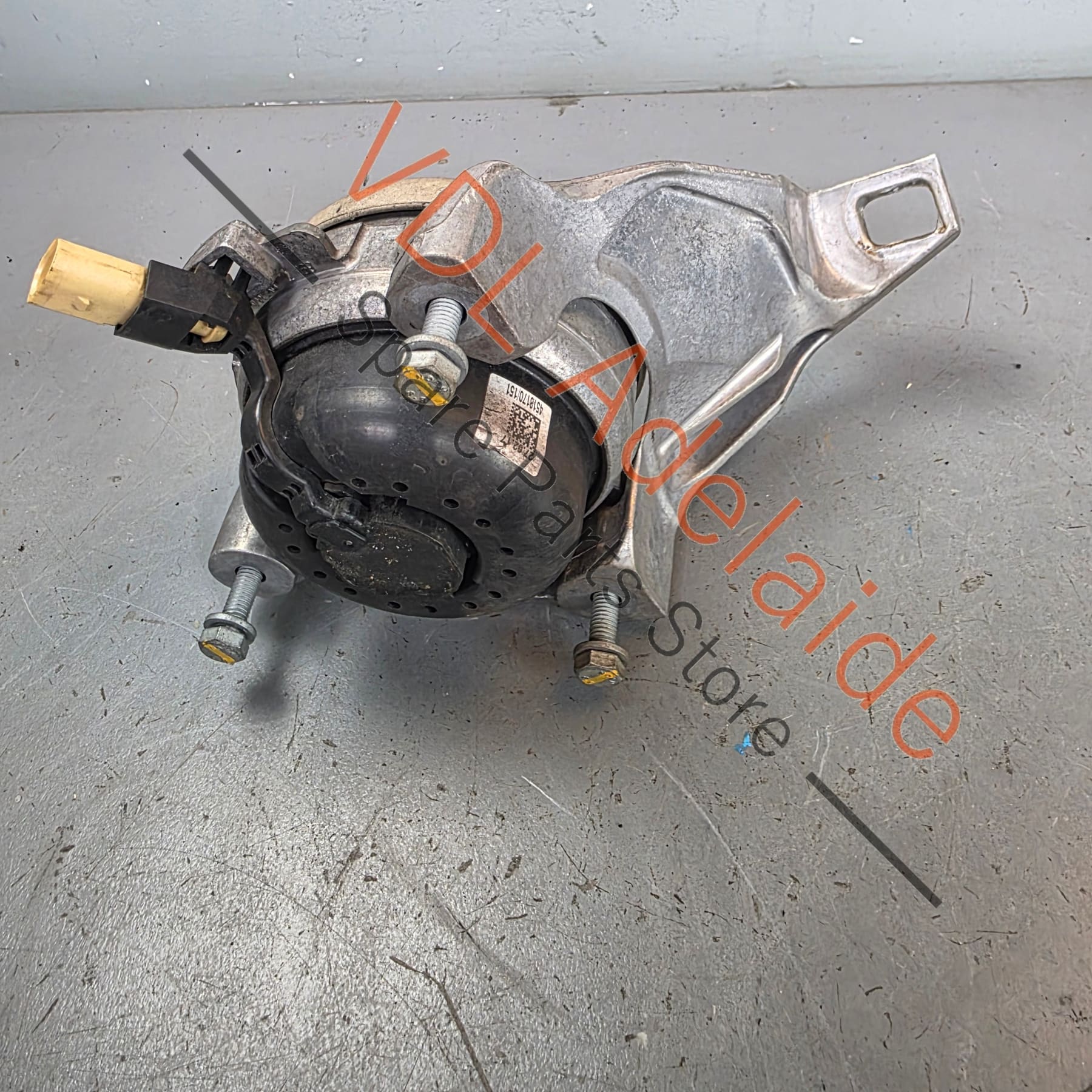 Audi SQ7 Urus Bentayga Hydro Engine Mount Left 4M0399201G - Image 4
