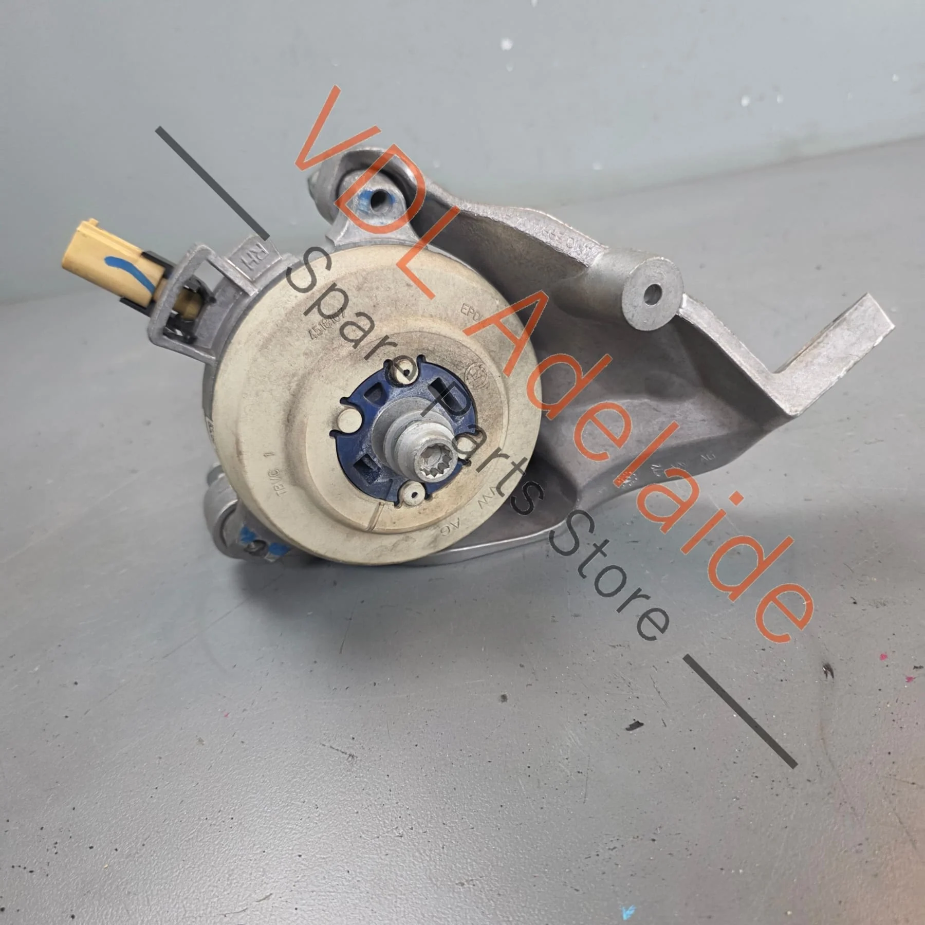 Audi SQ7 Urus Bentayga Hydro Engine Mount Right 4M0399202G - Image 2