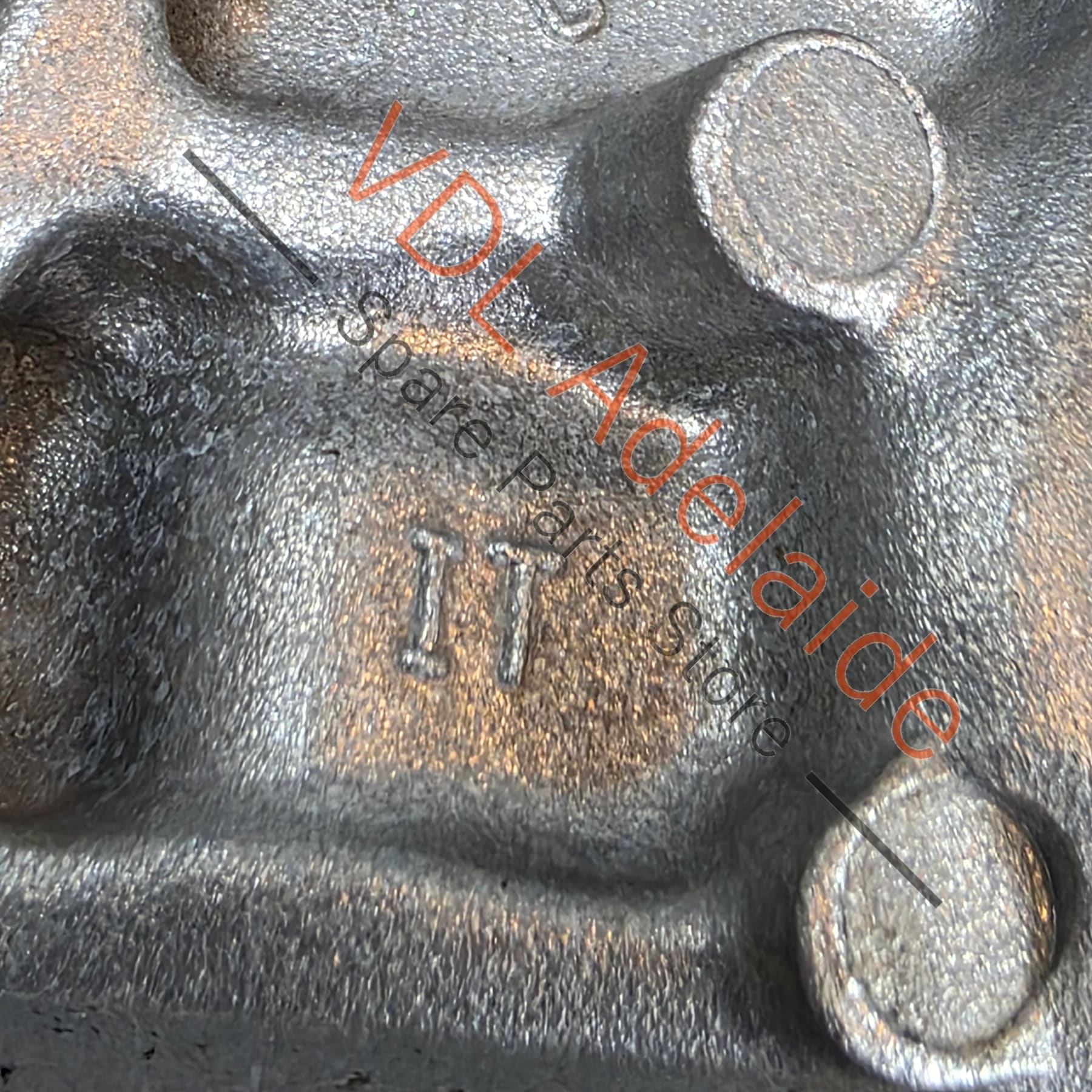 Aud VW V8 Engine Mount Bracket Aluminium 4M0399113B Left - Image 4
