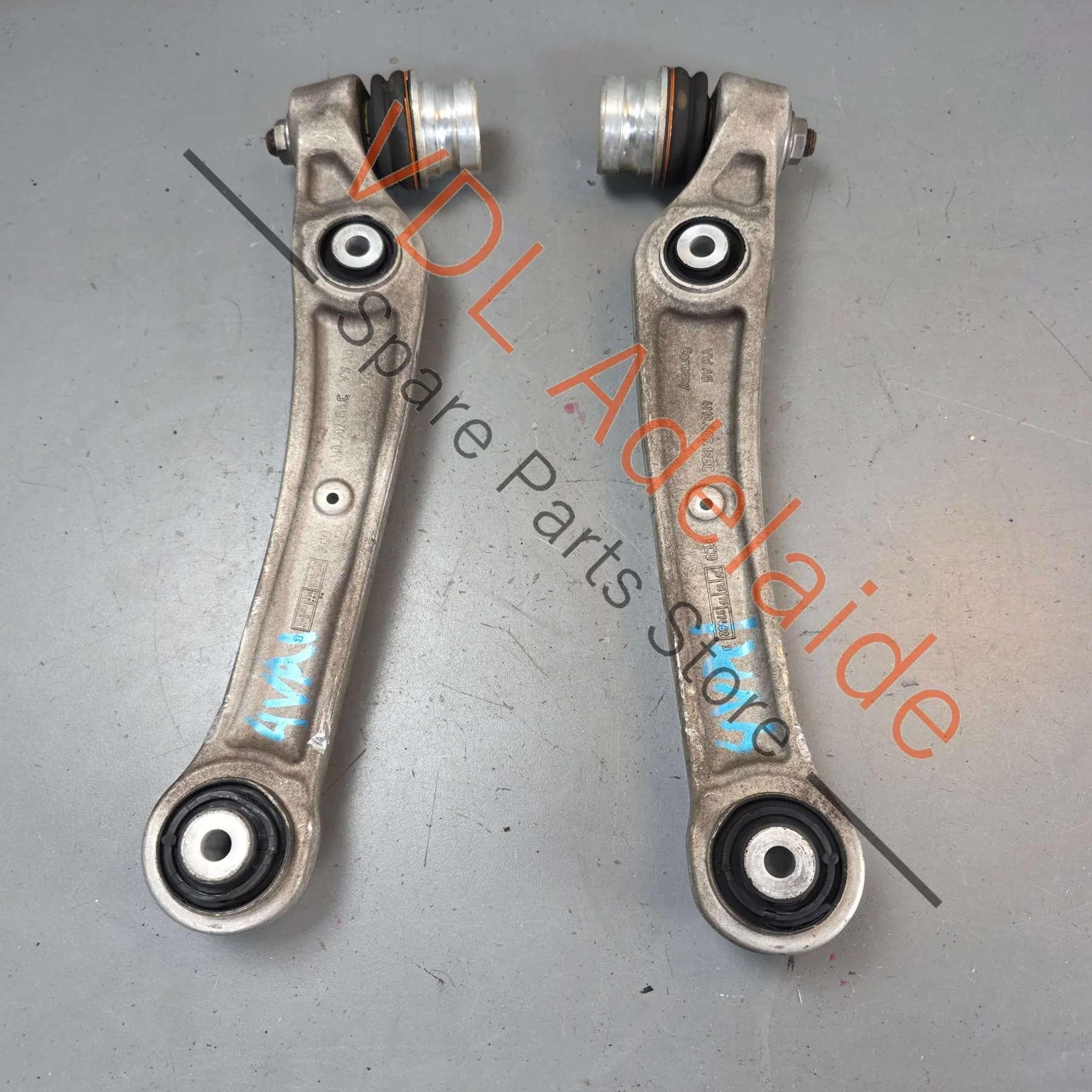 Bentley Bentayga Front Suspension Lower Control Arm Pair 36A407151D 36A407152C
