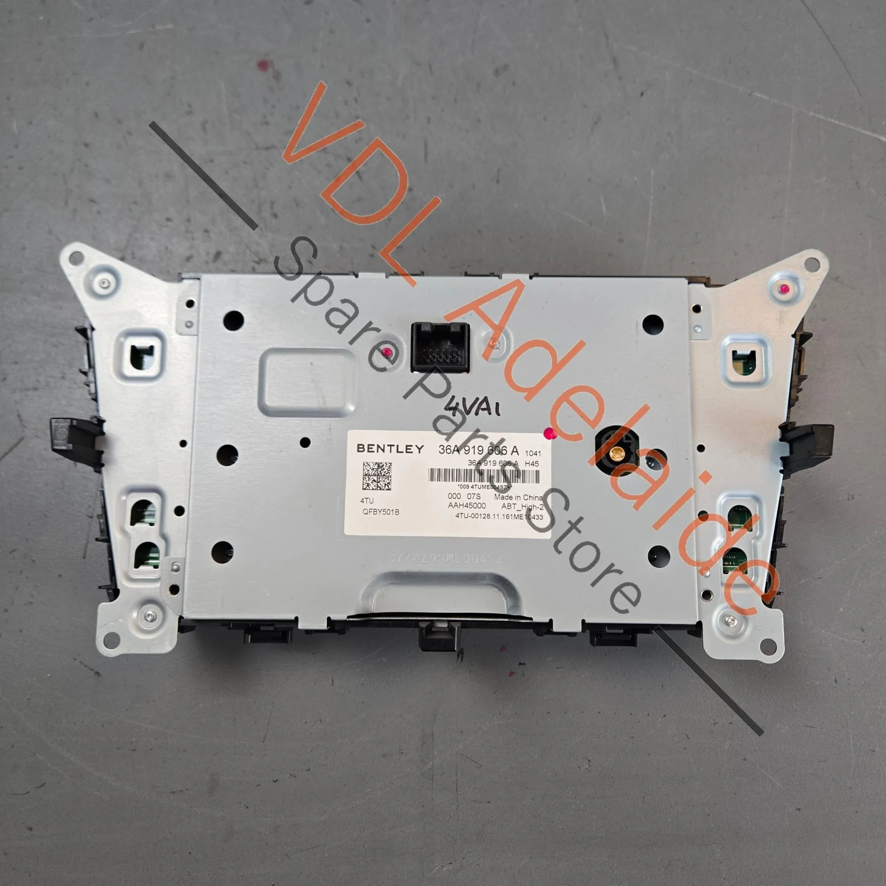 Bentley Bentayga Radio Touch Screen Display Panel 36A919606A - Image 6