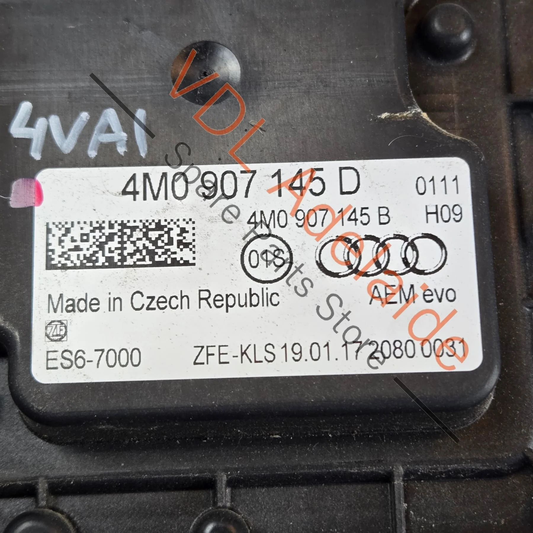 Bentley Bentayga Engine Mount Control Unit Module 4M0907145D - Image 2