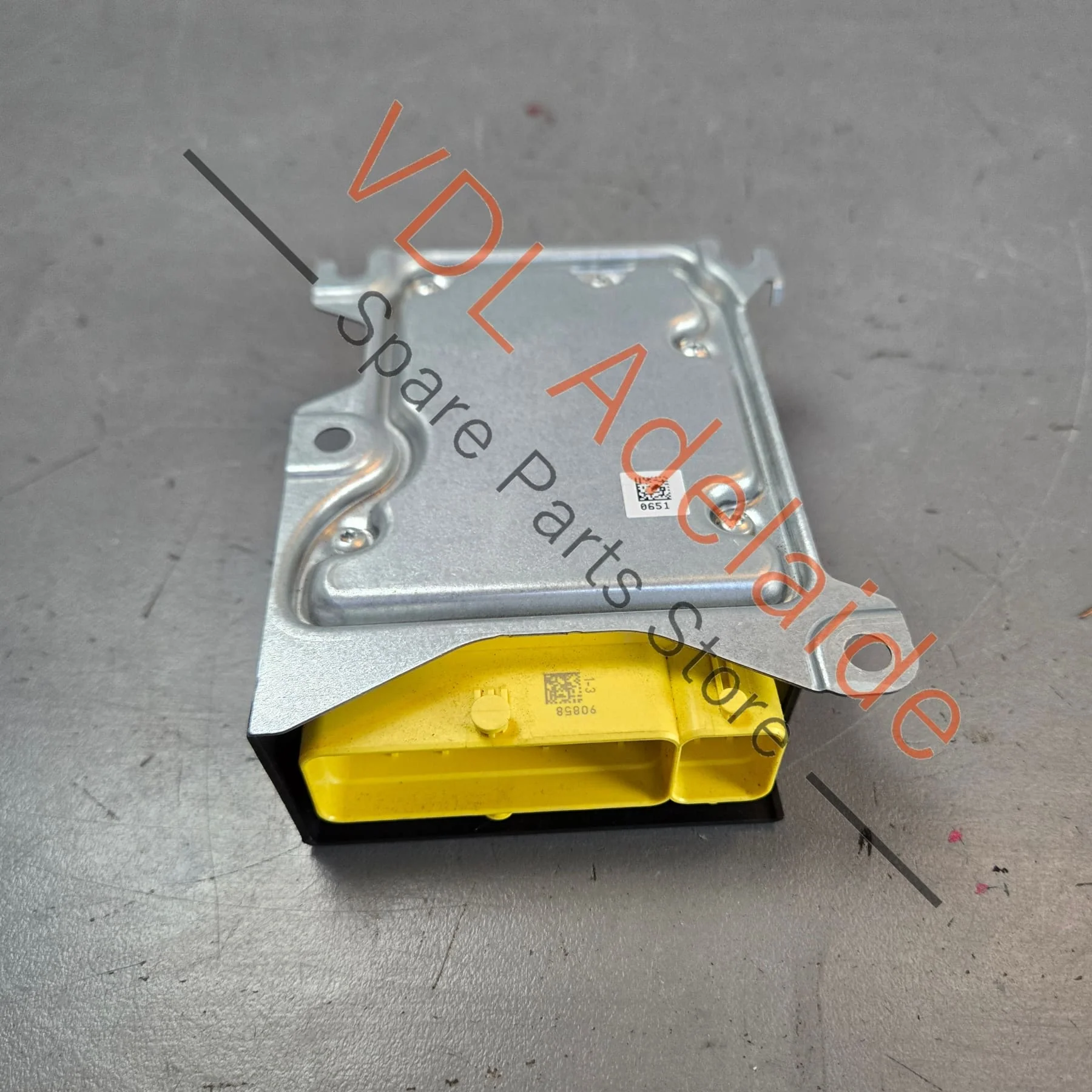 Bentley Bentayga Airbag Control Unit SRS 4M0959655F - Image 3