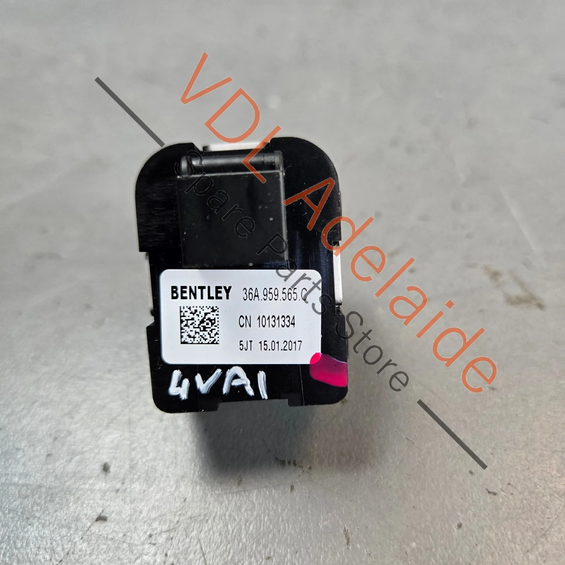 Bentley Bentayga Power Mirror Switch 36A959565C - Image 3