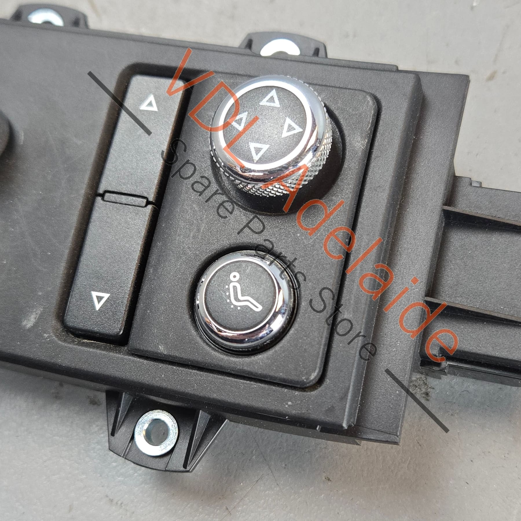 Bentley Bentayga Right Seat Adjustment Switch 36A959748A - Image 2