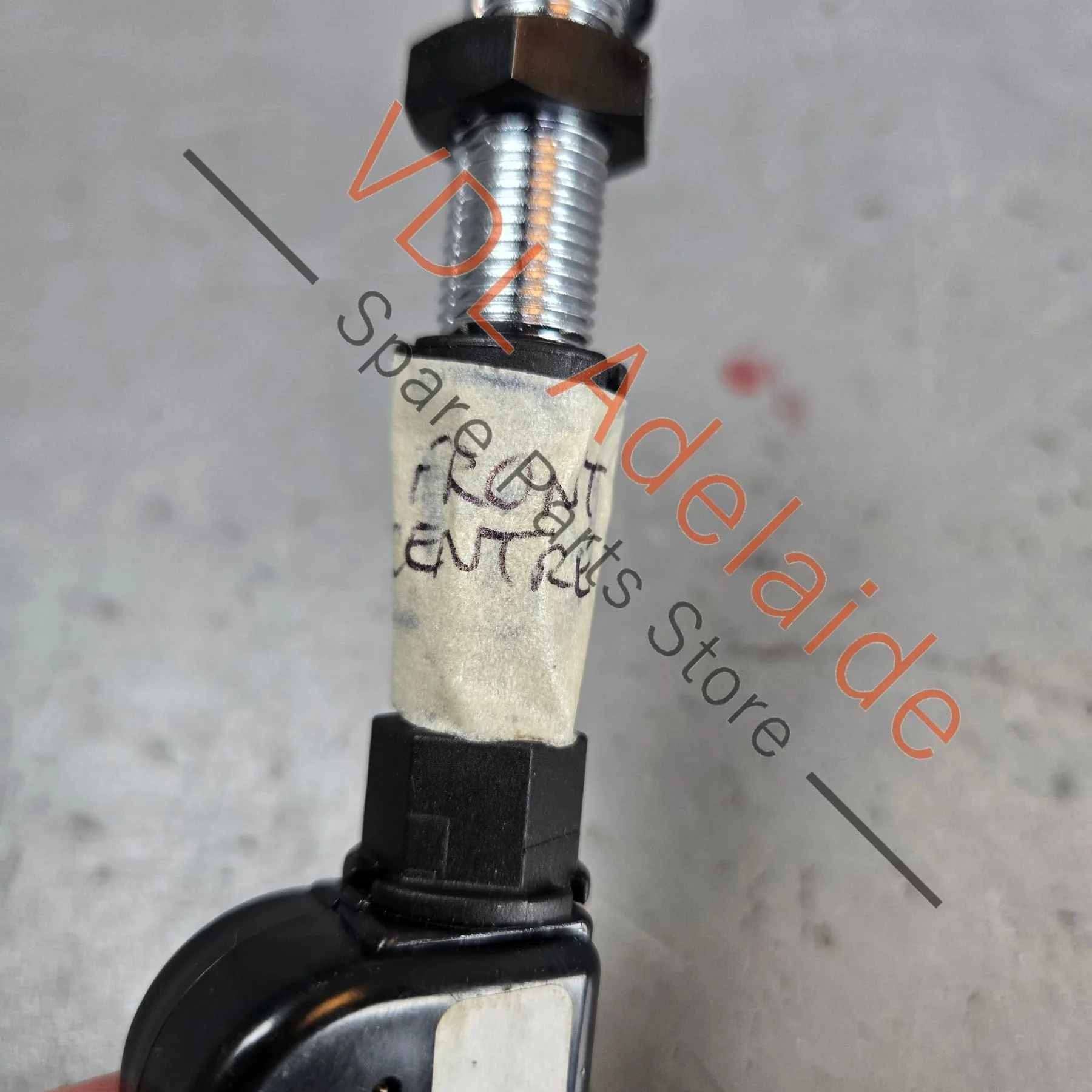 Bentley Bentayga Air Conditioning Vent Adjustment Pull Switch Assy 36A819820 3Y0819790C 36A819741 Front Centre - Image 3
