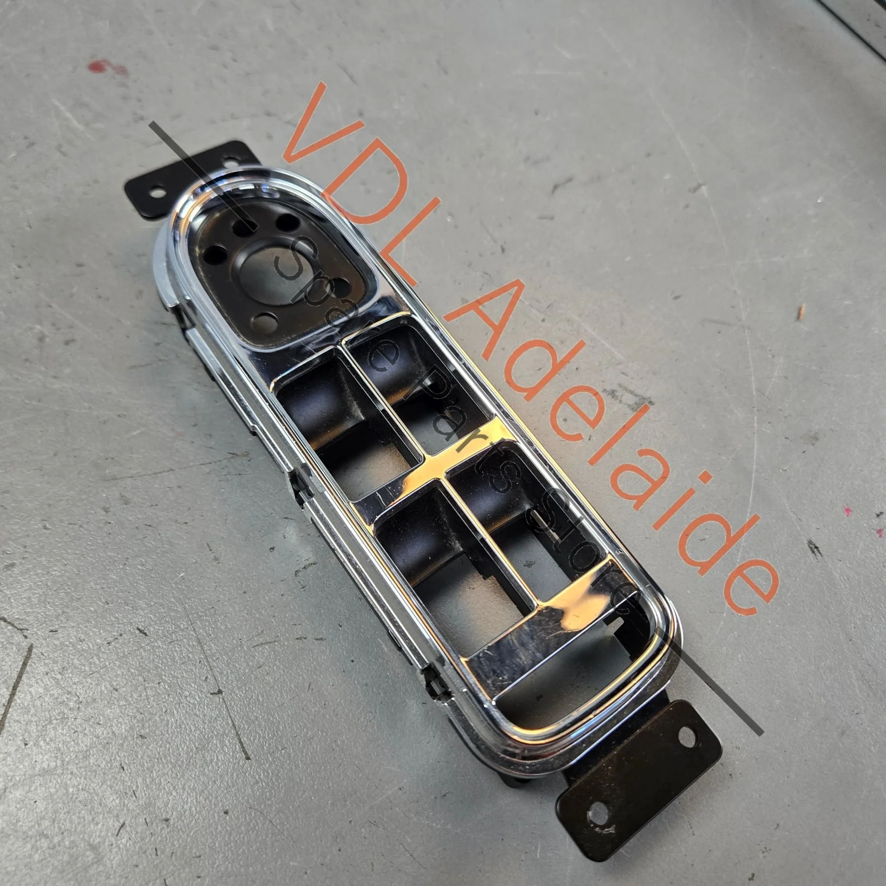 Bentley Bentayga Drivers Door Switch Trim Chrome 36A959517 36A858523B - Image 2