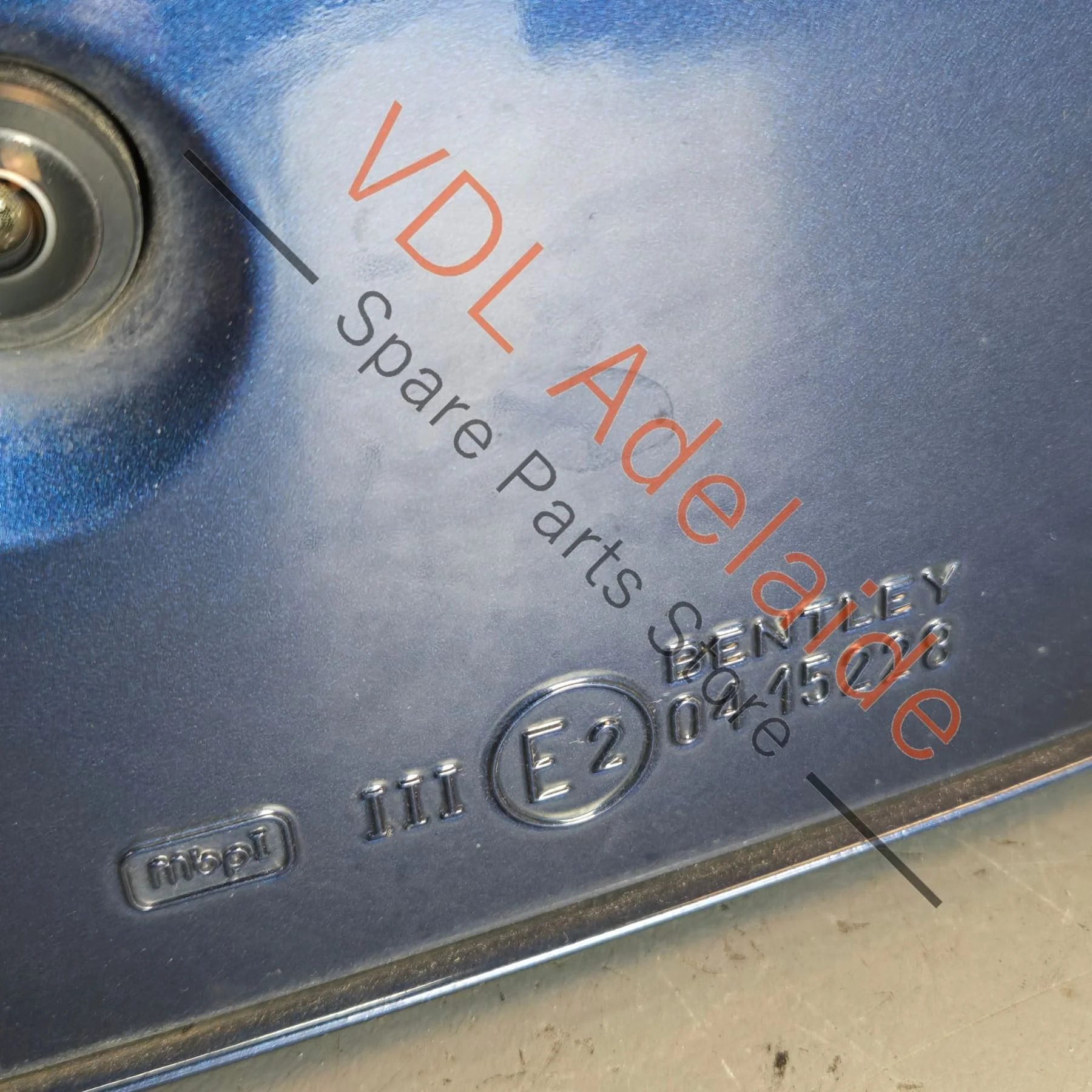 Bentley Bentayga Right Exterior Mirror Housing Complete for RHD with Surround Camera - Image 10