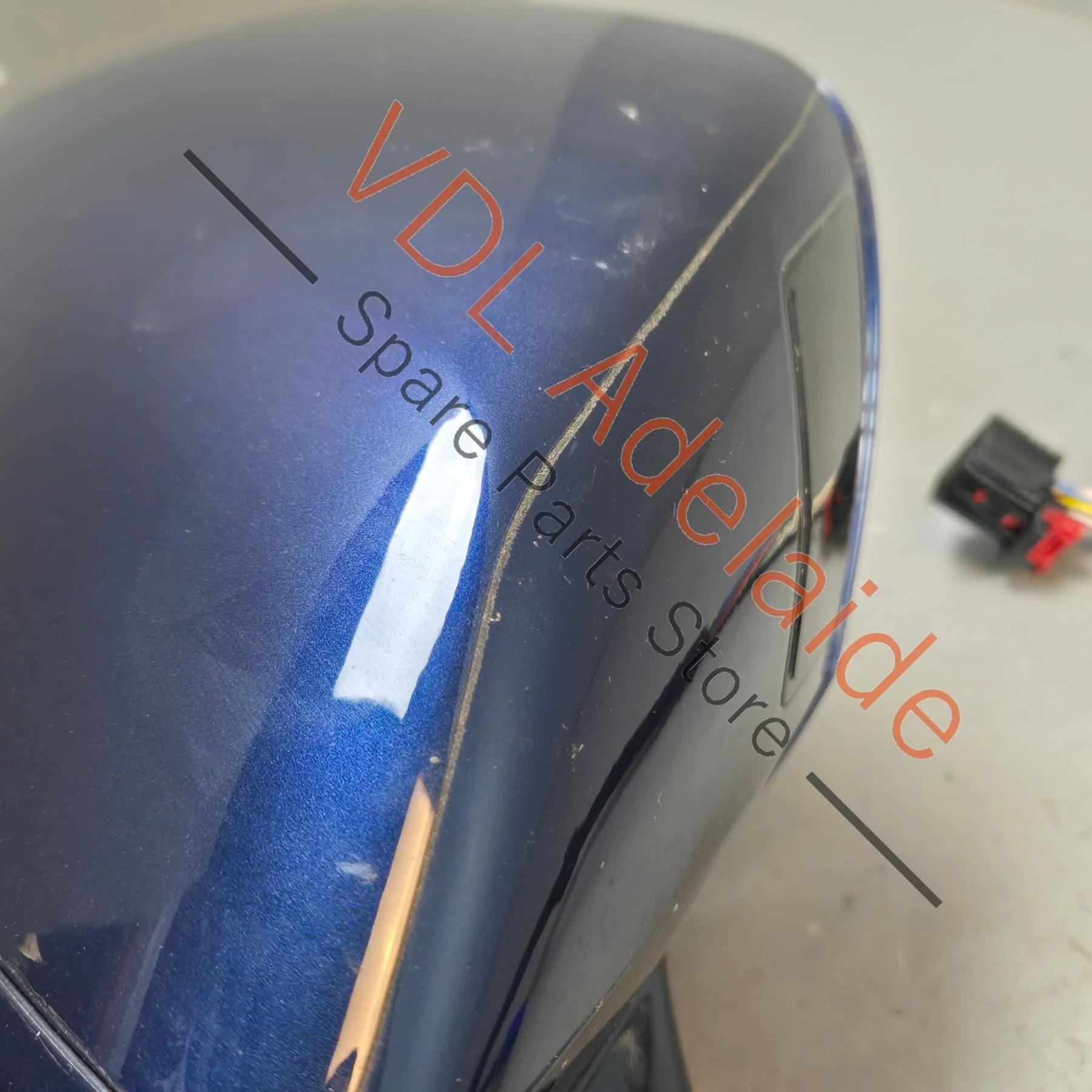 Bentley Bentayga Right Exterior Mirror Housing Complete for RHD with Surround Camera - Image 7