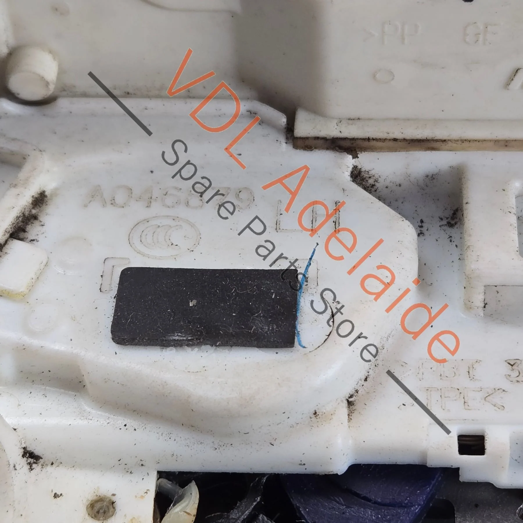 Audi Q7 Bentley Bentayga Door Lock Module Left Rear 4M0839015J - Image 3