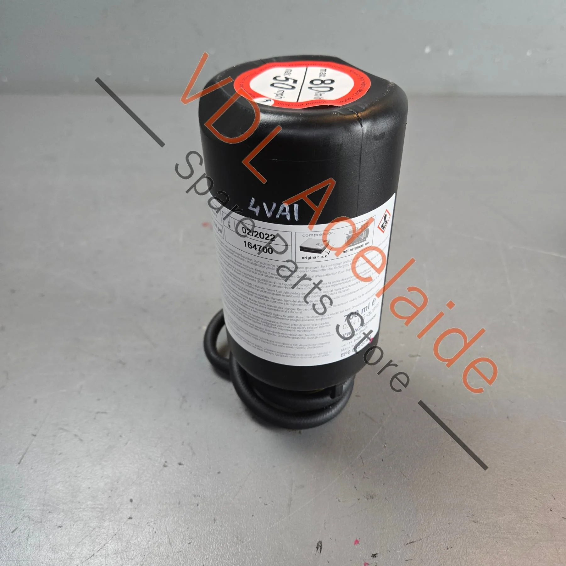 Bentley Bentayga Emergency Flat Tyre Puncture Sealant 8P0012619A 700ml