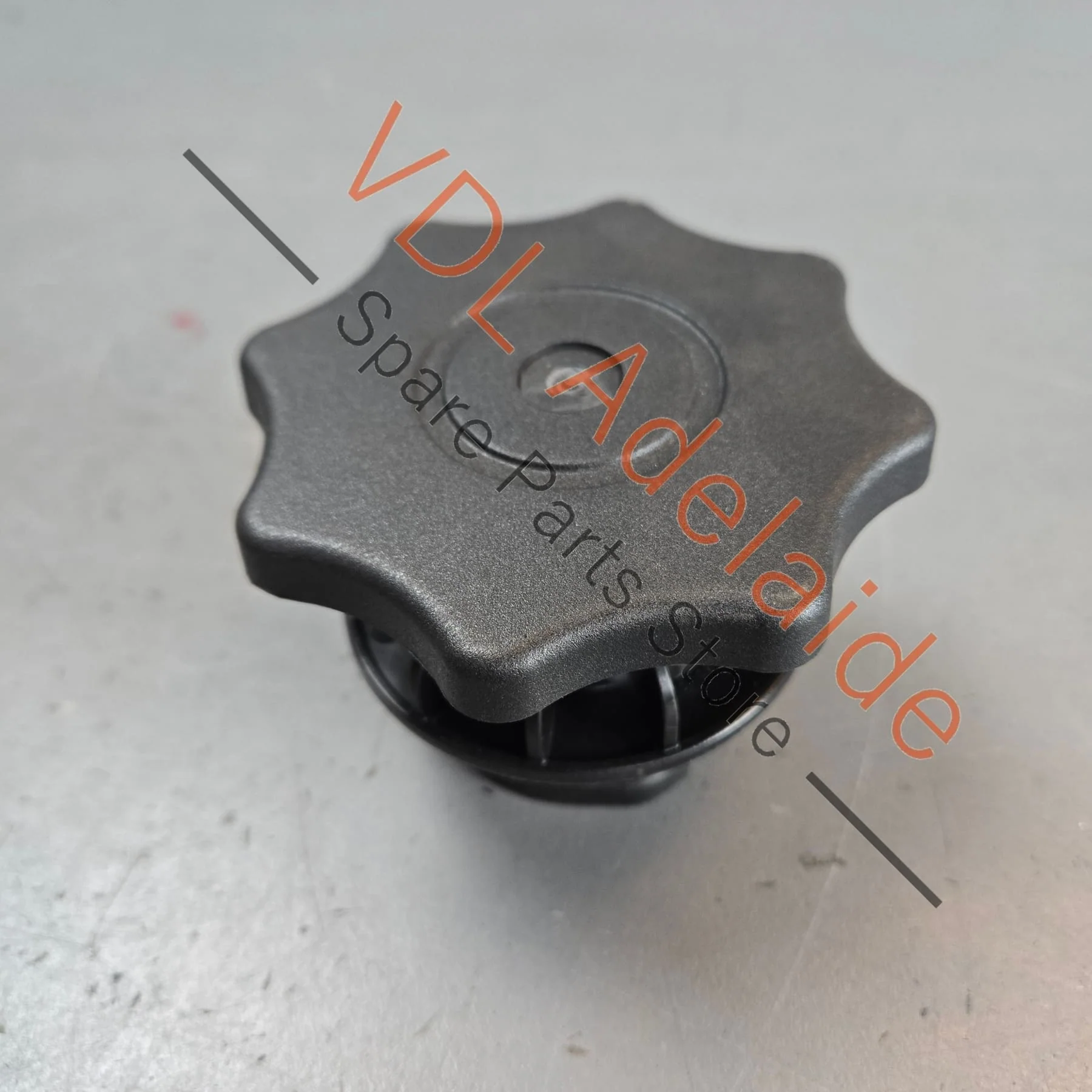 Bentley Bentayga Spare Wheel Retaining Nut Bolt 4H0803899C 4H0804899B