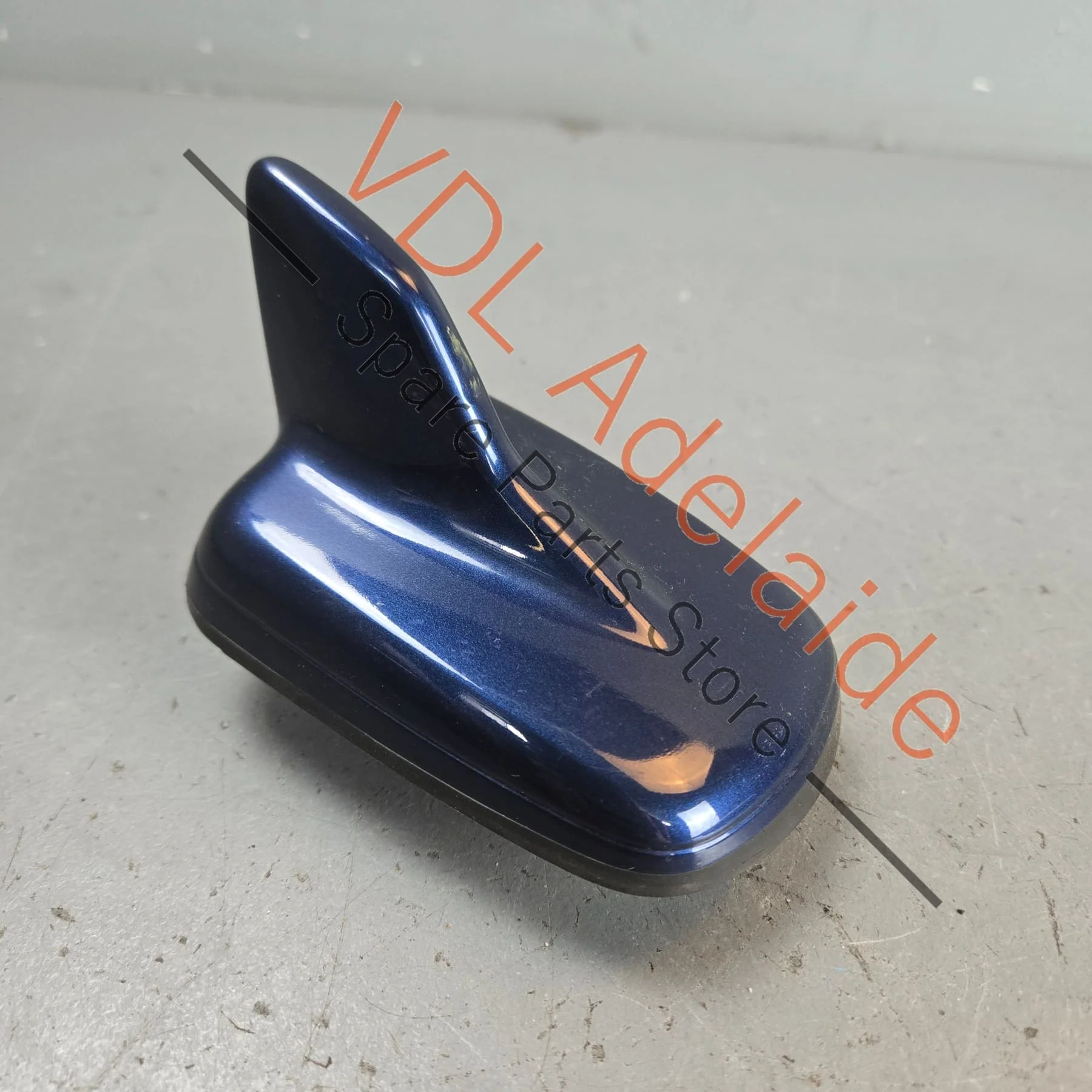 Bentley Bentayga Audi Q5 Q7 A4 S4 B9 Roof Mounted Shark Fin Antenna Aerial 4M0035503K - Image 2