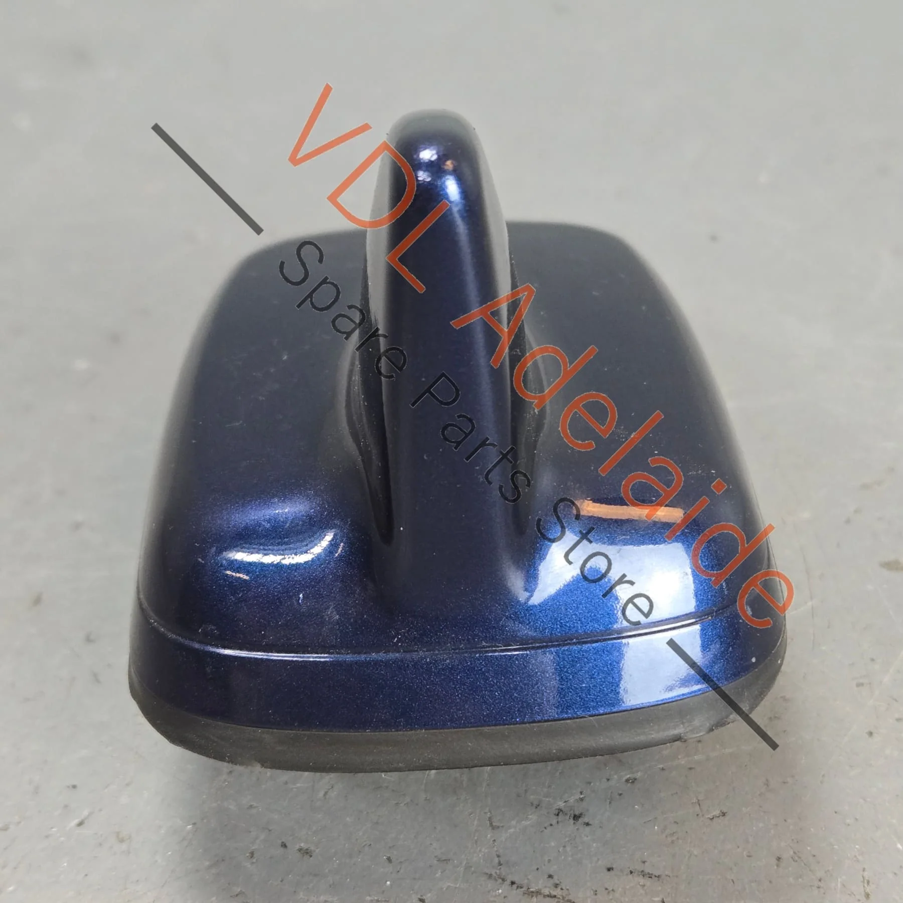 Bentley Bentayga Audi Q5 Q7 A4 S4 B9 Roof Mounted Shark Fin Antenna Aerial 4M0035503K - Image 4