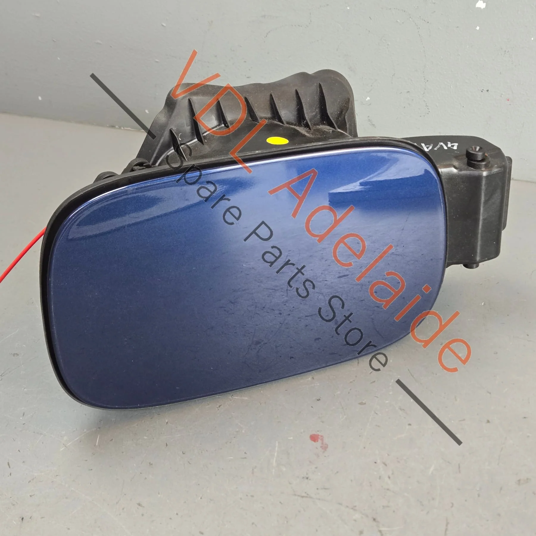 Bentley Bentayga Fuel Door Flap Assembly 36A809907 36A809857C