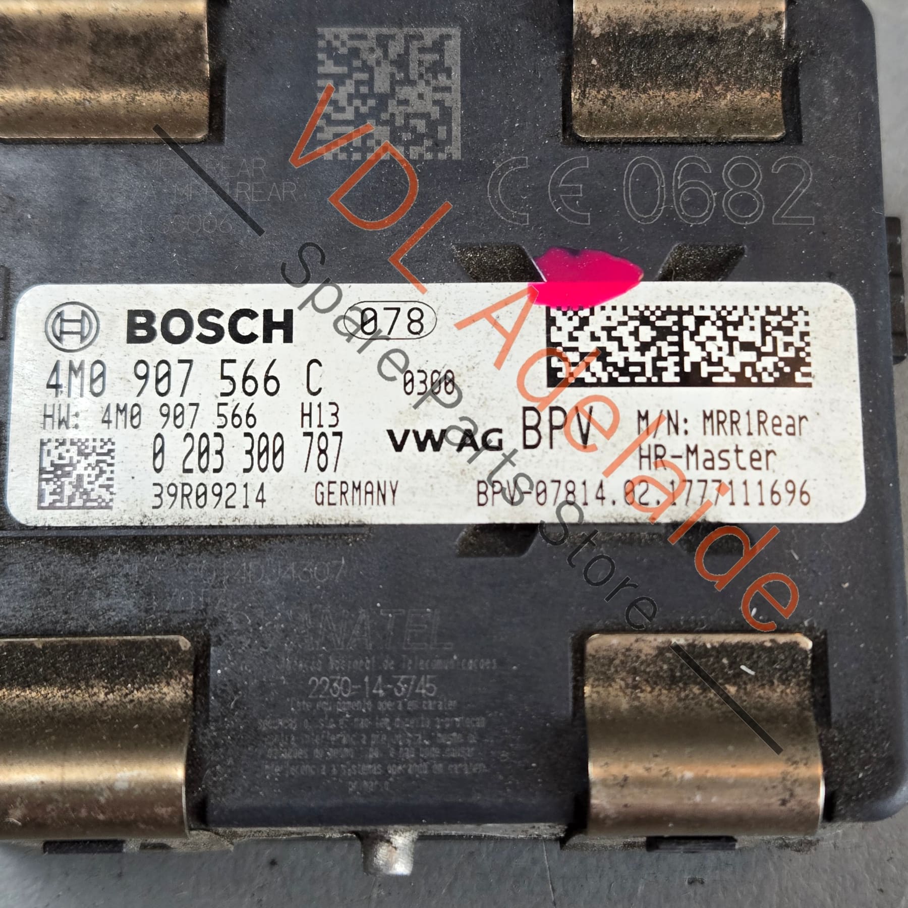 Bentley Bentayga Rear Radar Sensor Master RHS 4M0907566C - Image 2