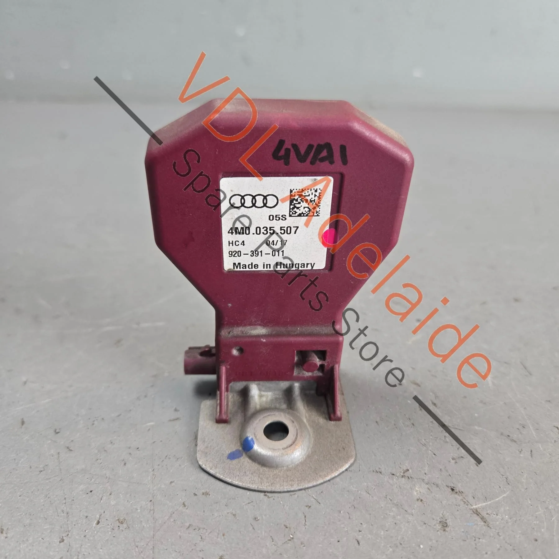 Audi A1 A4 B9 A5 F5 Q2 Q5 Telephone Antenna 4M0035507