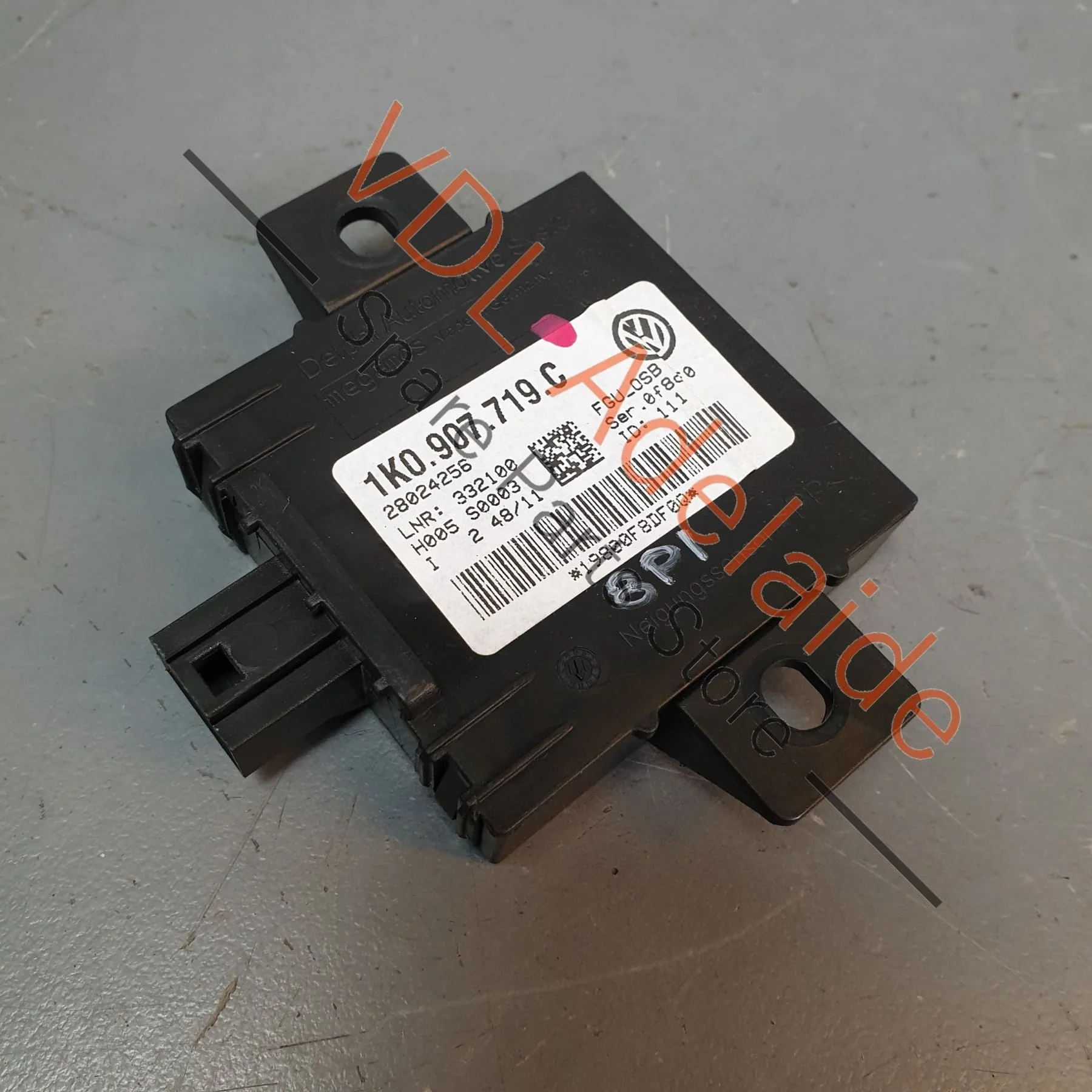 Audi Control unit for anti-towing device and anti-theft device 1K0907719C