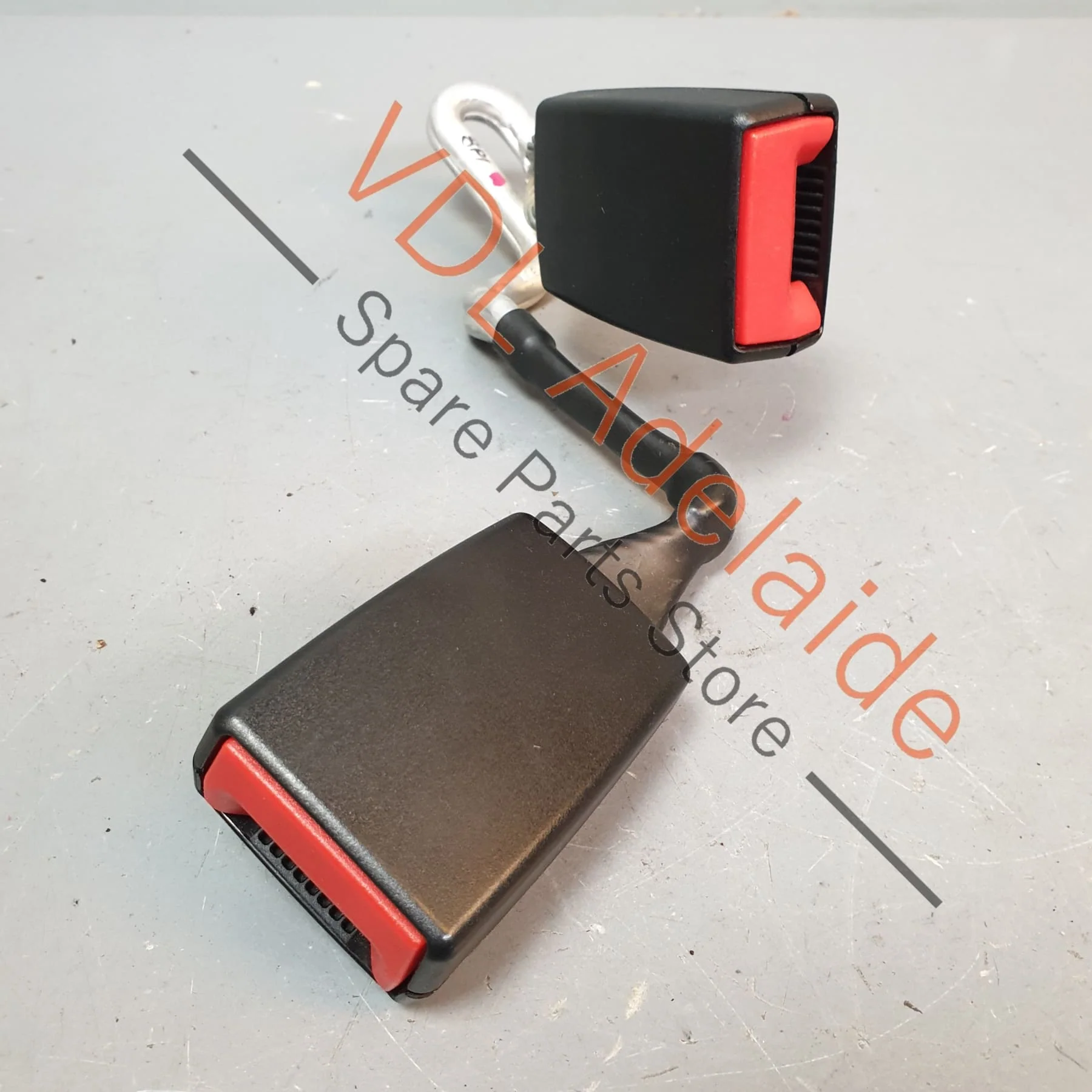 Audi S3 8P Rear Double Seatbelt Catch Clasp Clip 8P0857739C