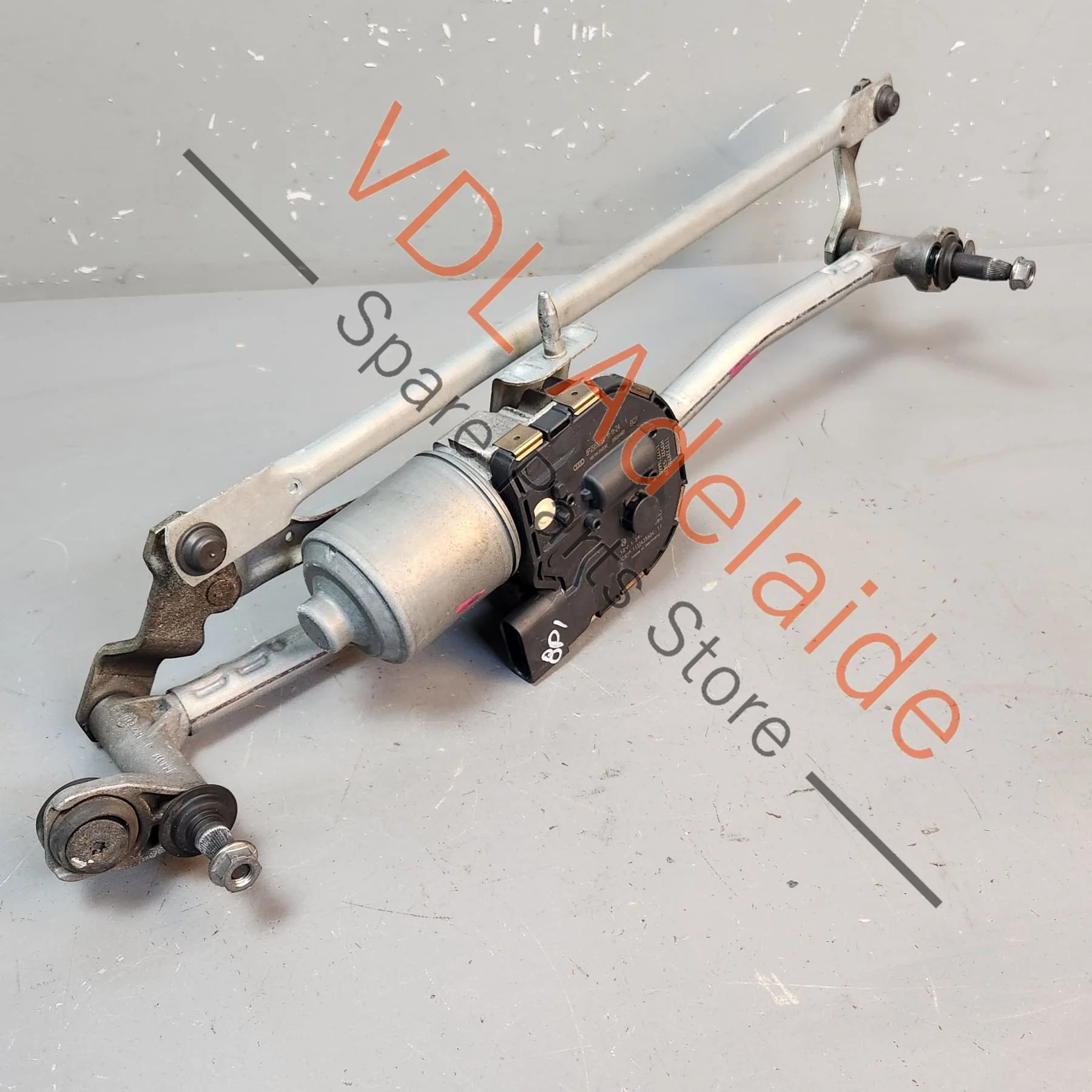 Audi A3 S3 8P Windscreen Wiper Motor & Linkages 8P2955023L