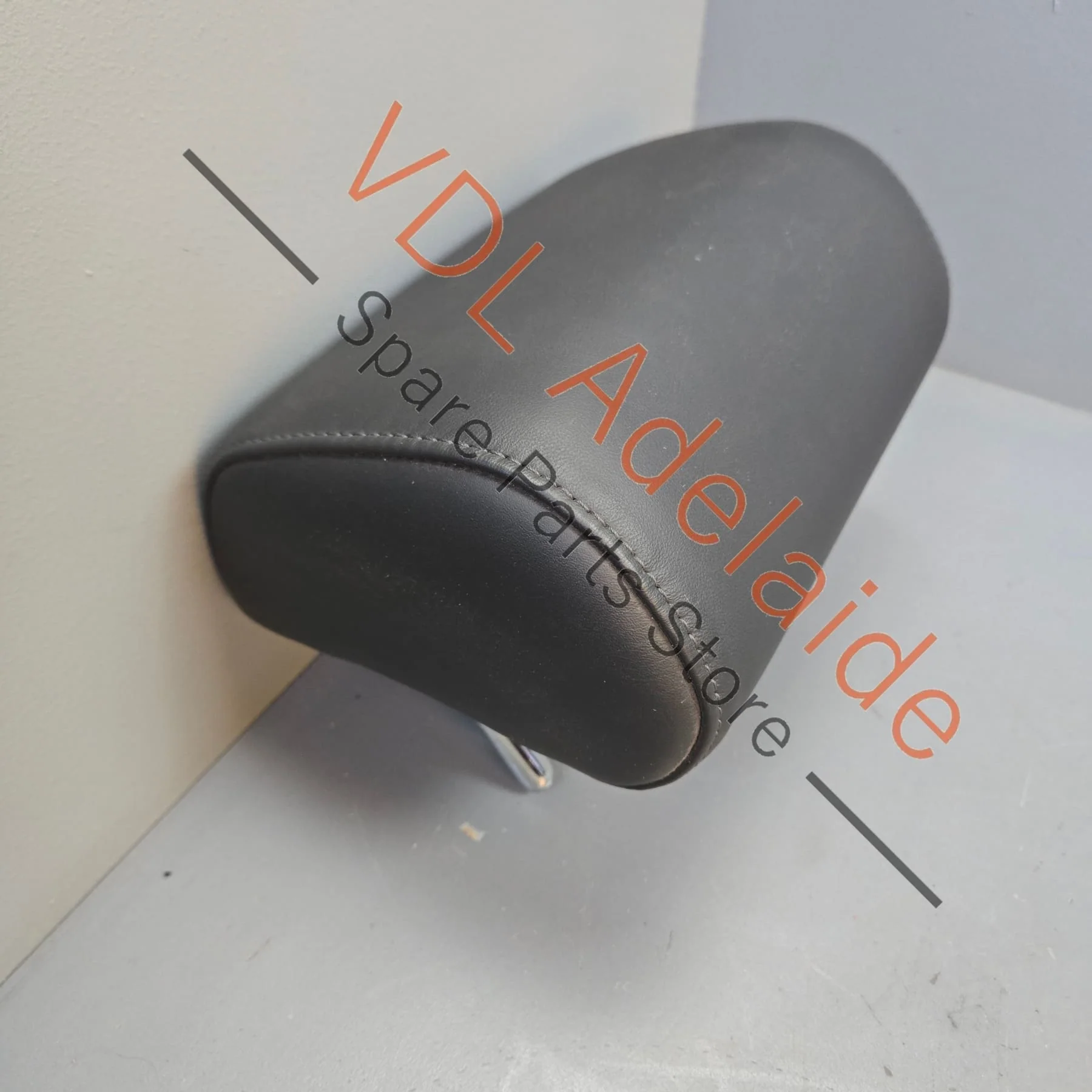 Audi S3 A3 8P Rear Seat Head Rest Leather Suits centre seat 8P0885975AC - Image 2