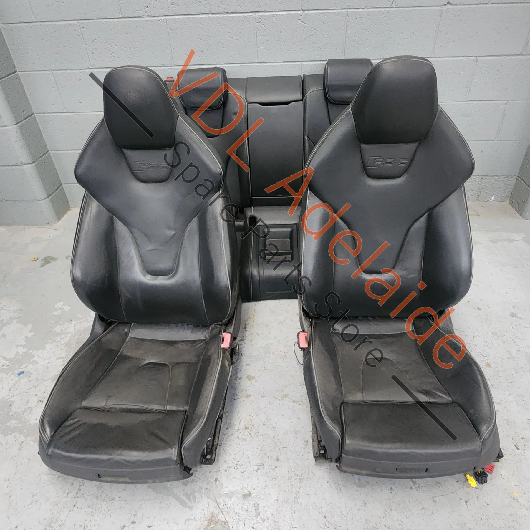 Audi RS5 8T Set of seats **condition poor**
