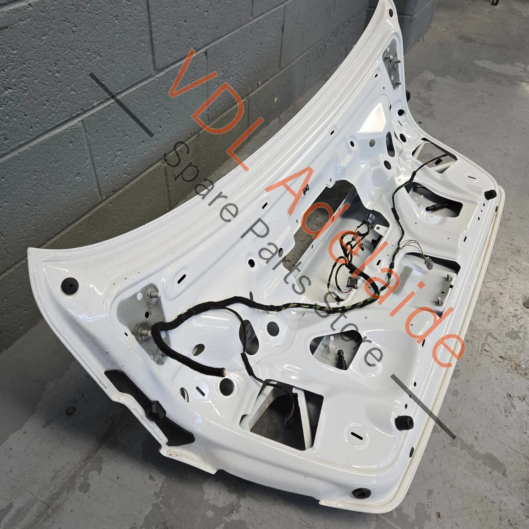 Audi RS5 Boot Trunk Panel Lid 8T0827023AR - Image 10
