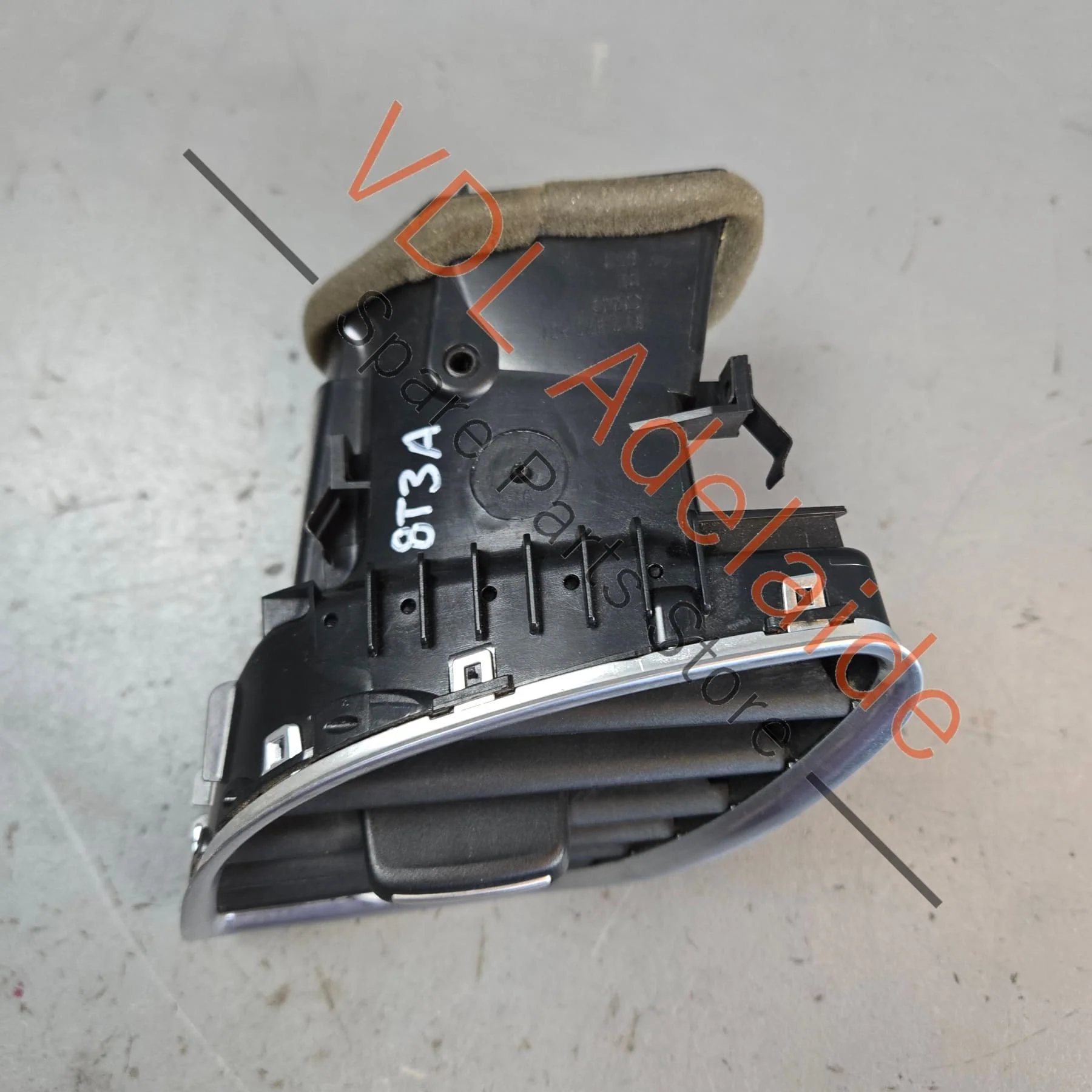 Audi RS5 Left Passenger Dash Air AC Vent 8T2820901G - Image 3