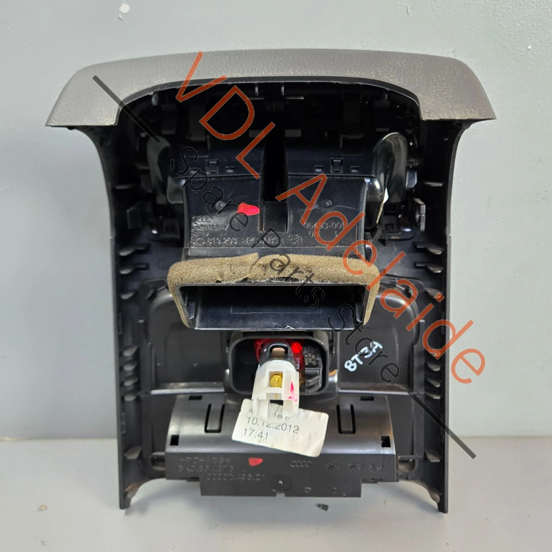 Audi RS5 Rear Passenger Dash Air AC Vent 8K0864376 8K0819203J - Image 5