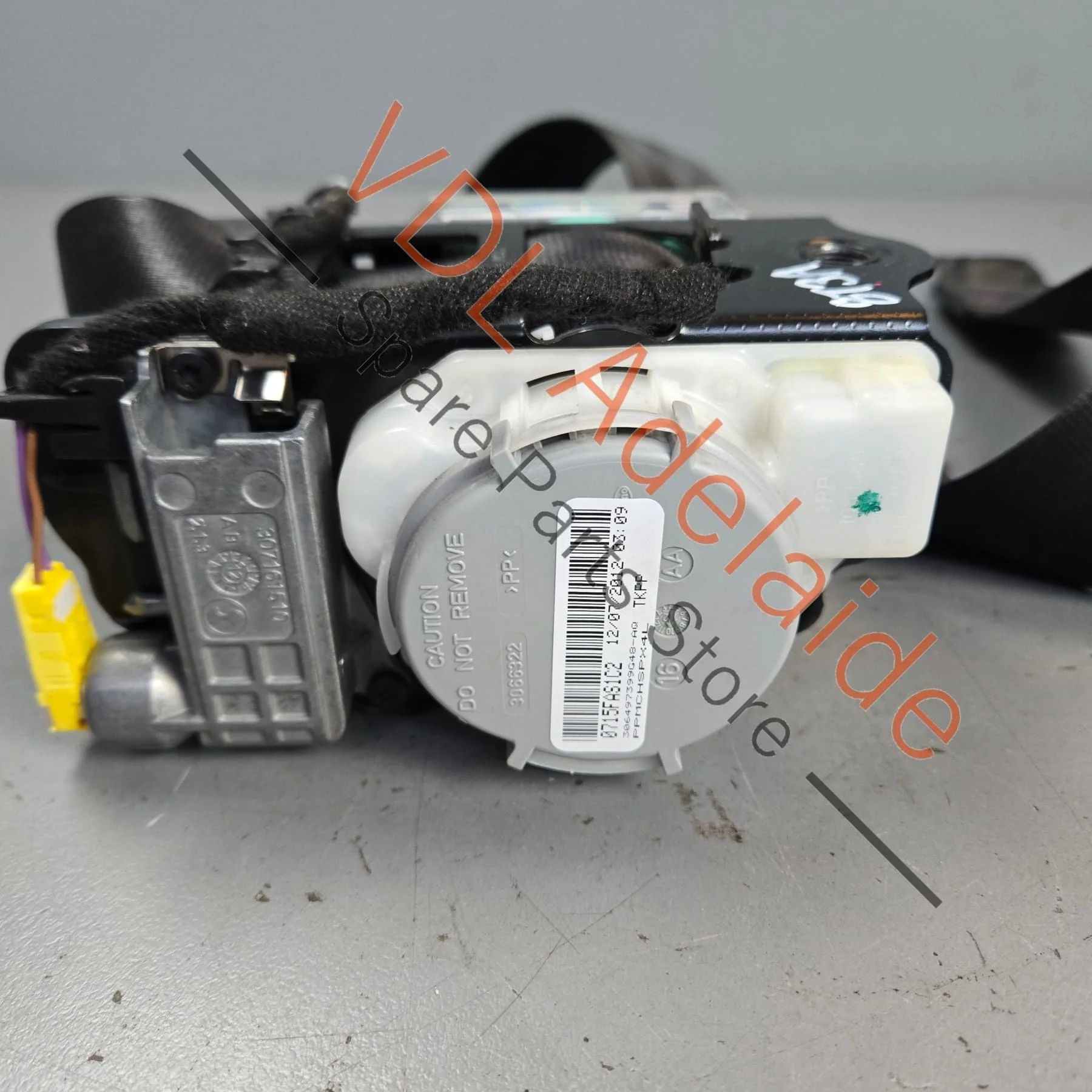 Audi A5 S5 RS5 Front Seatbelt 8T0857705 - Image 12